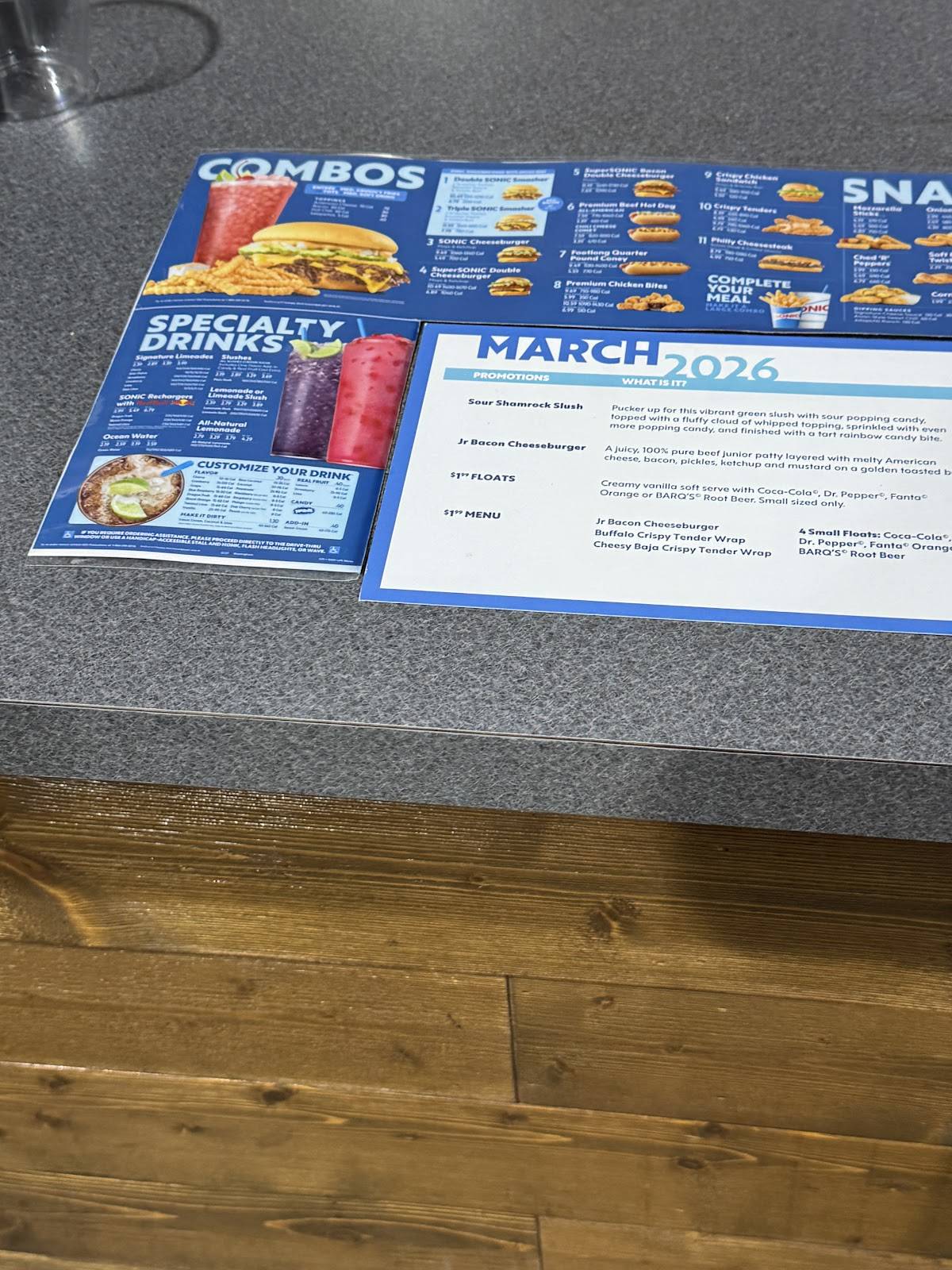 Sonic Drive-In меню