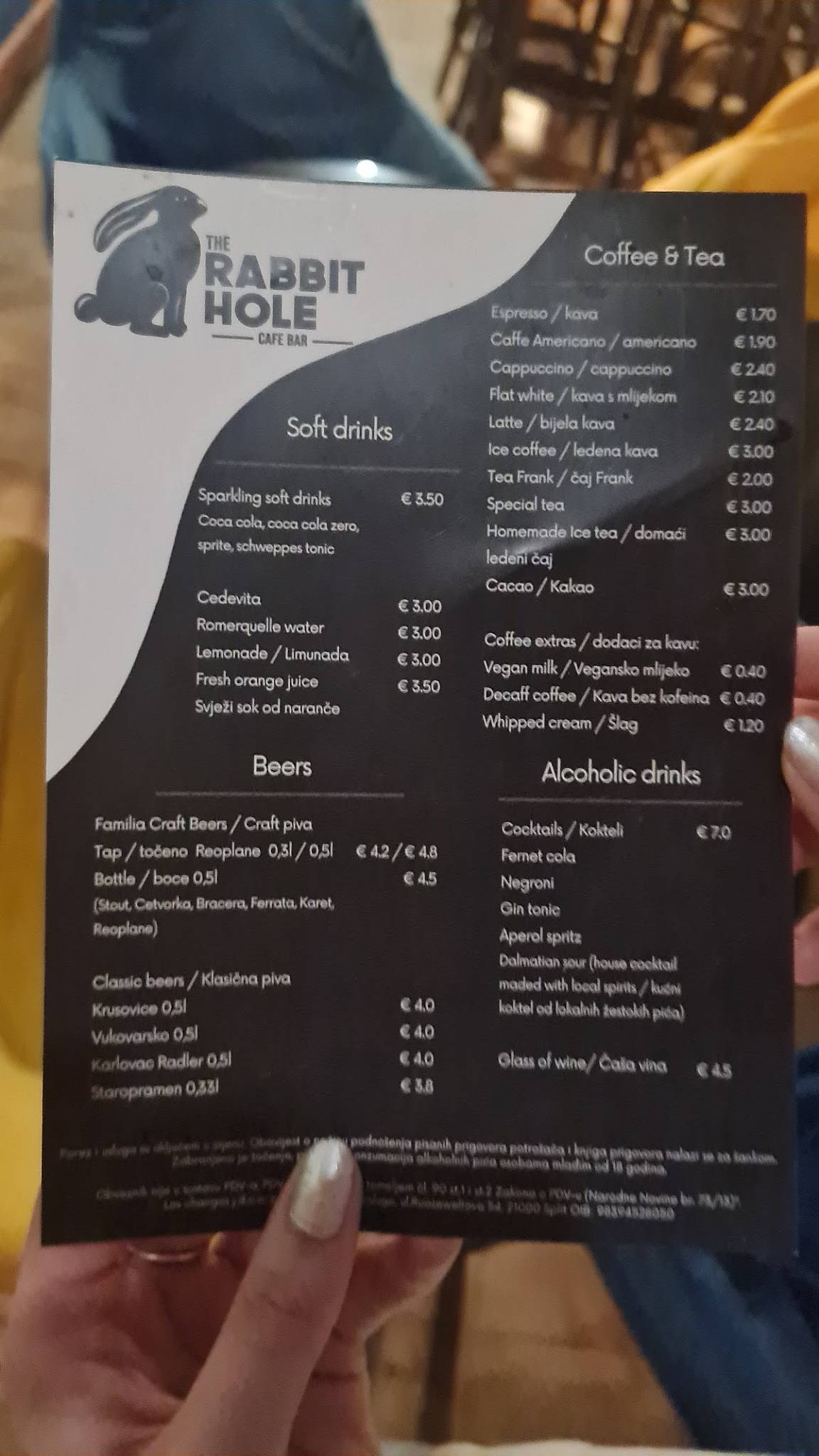 The Rabbit Hole cafe&bar меню
