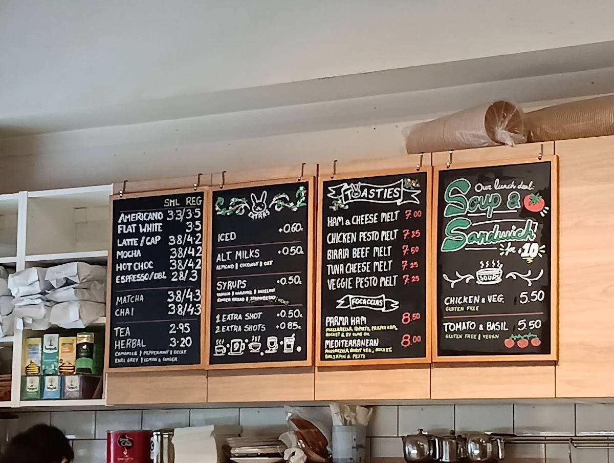 White Rabbit Café меню