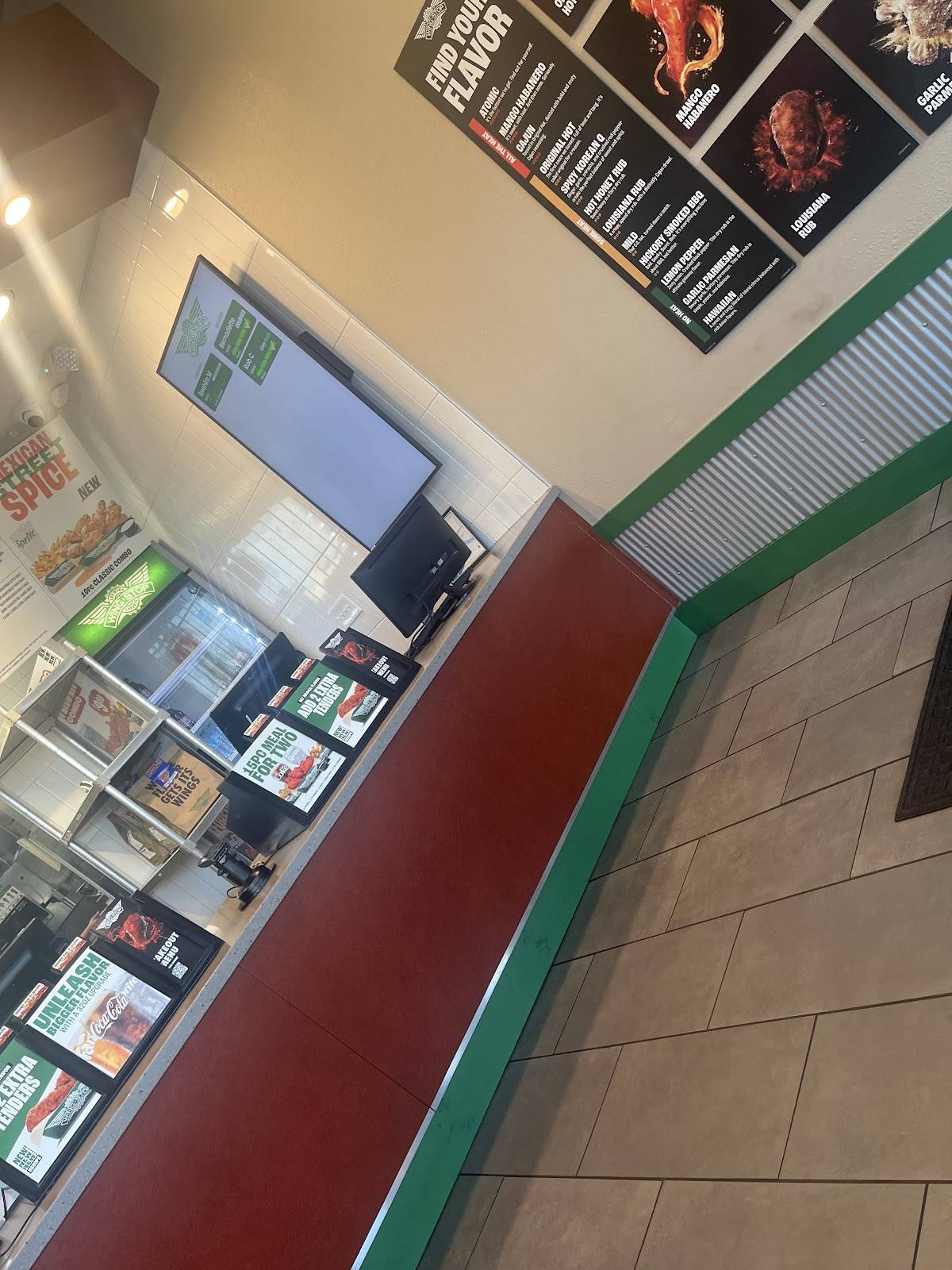 Wingstop меню