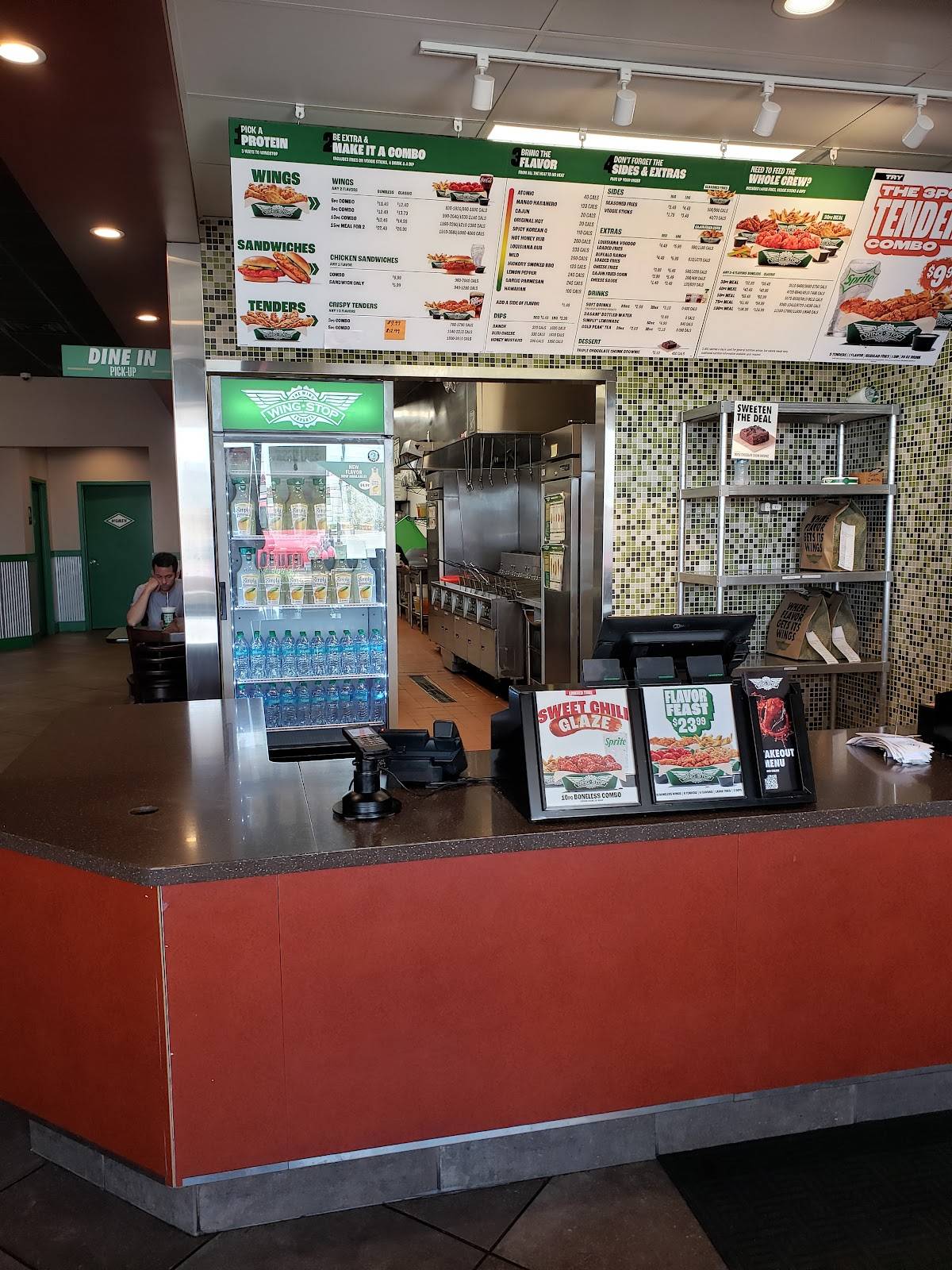 Wingstop меню