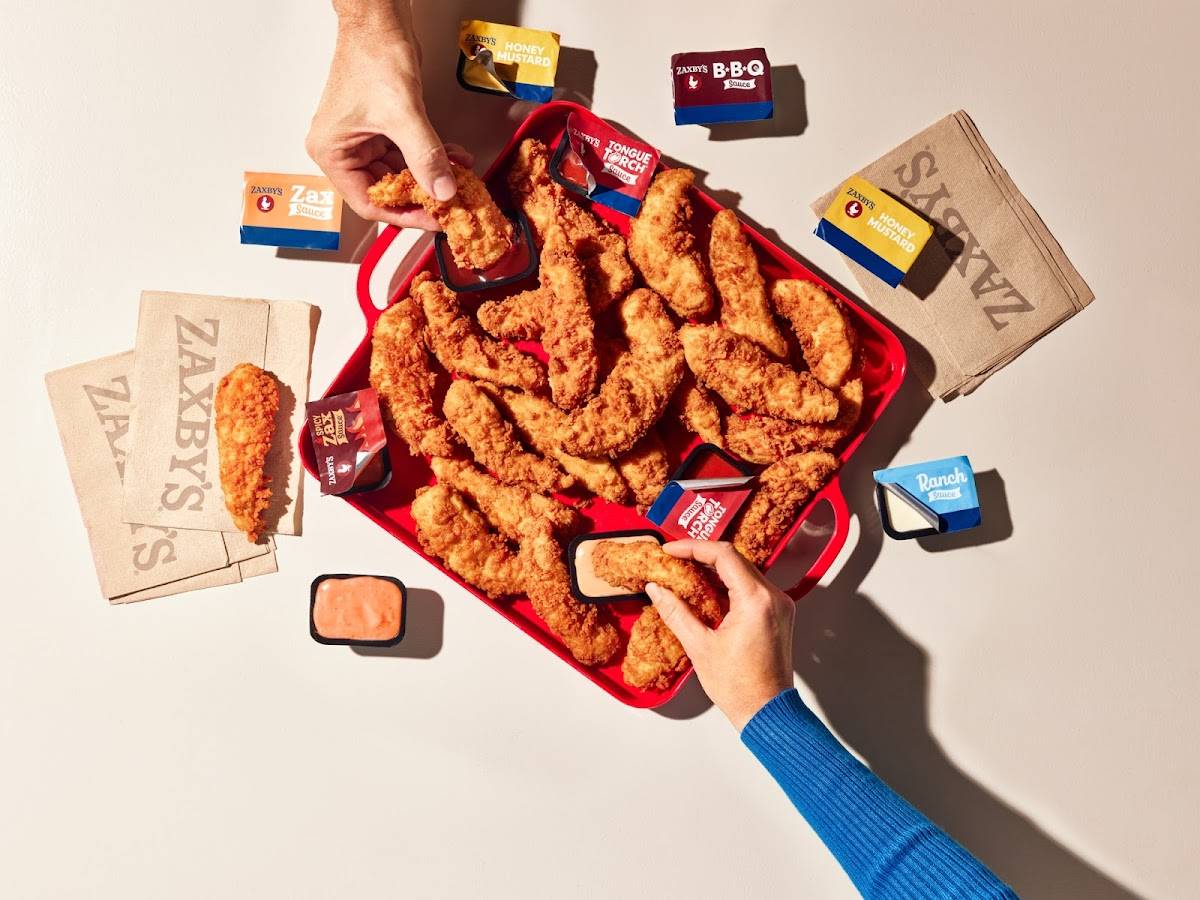Zaxbys Chicken Fingers & Buffalo Wings меню