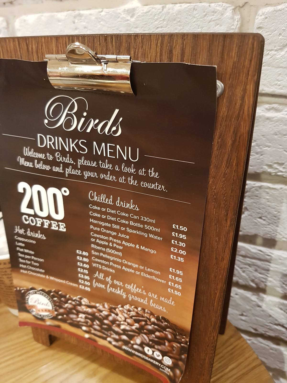 Birds Bakery in Victoria Centre меню