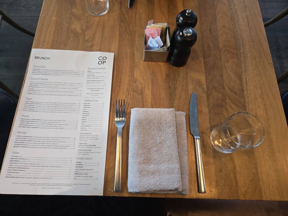 CO-OP Restaurant & Bar меню