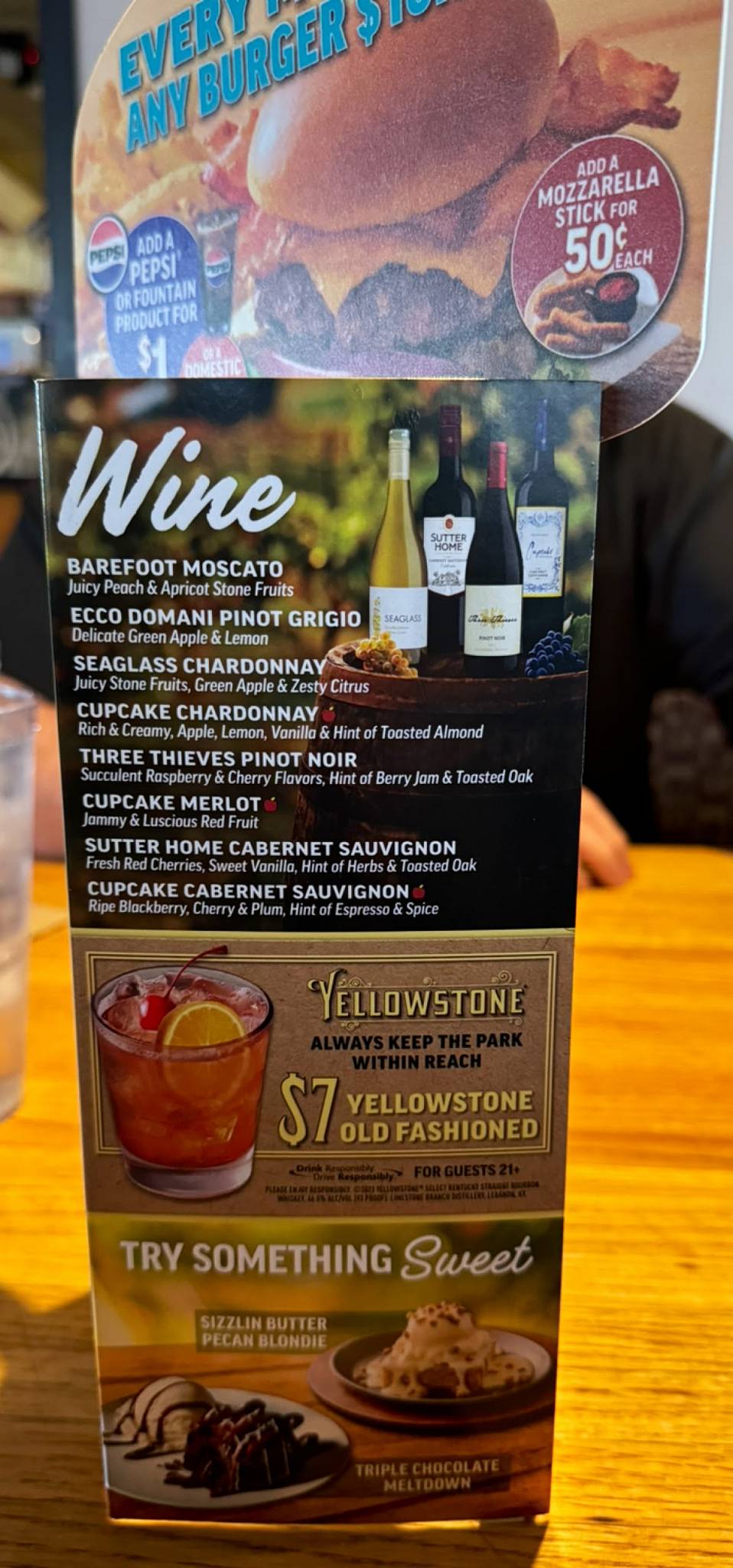 Applebee's Grill + Bar меню