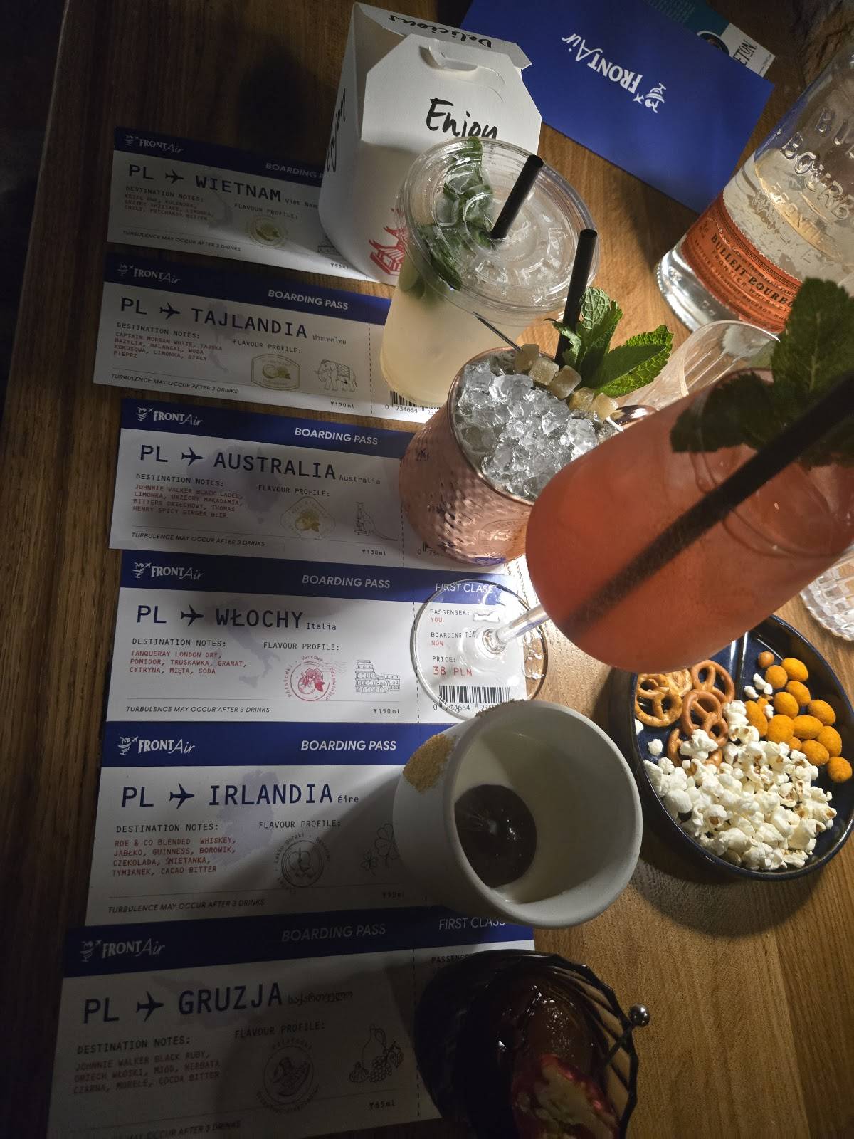Frontier Cocktail Bar меню