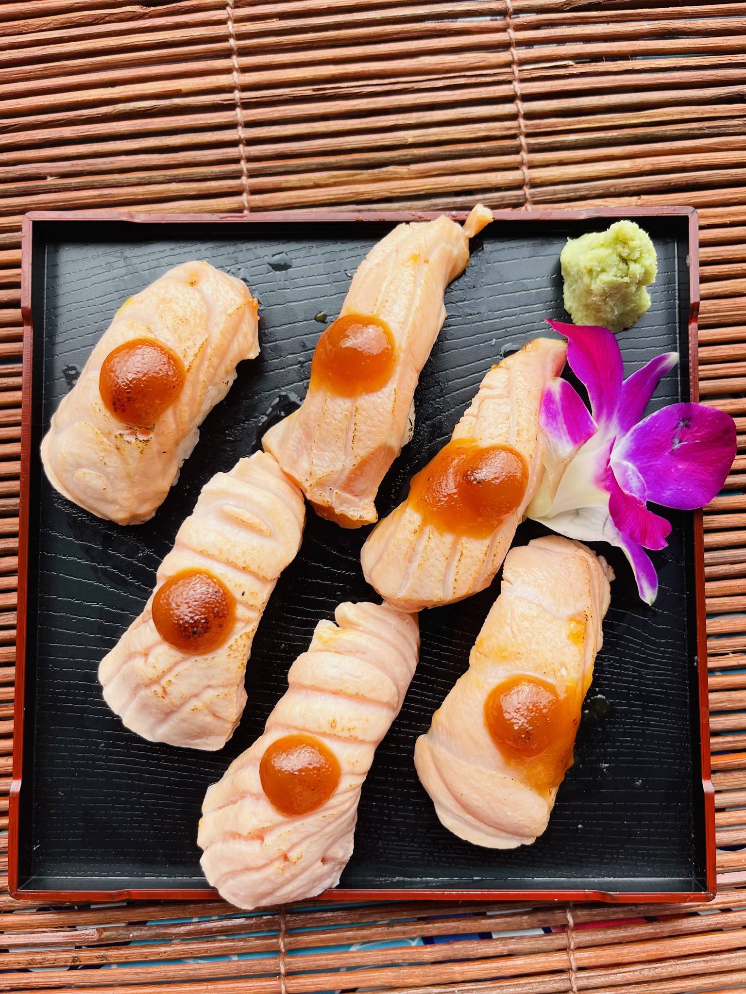 MANA SUSHI меню