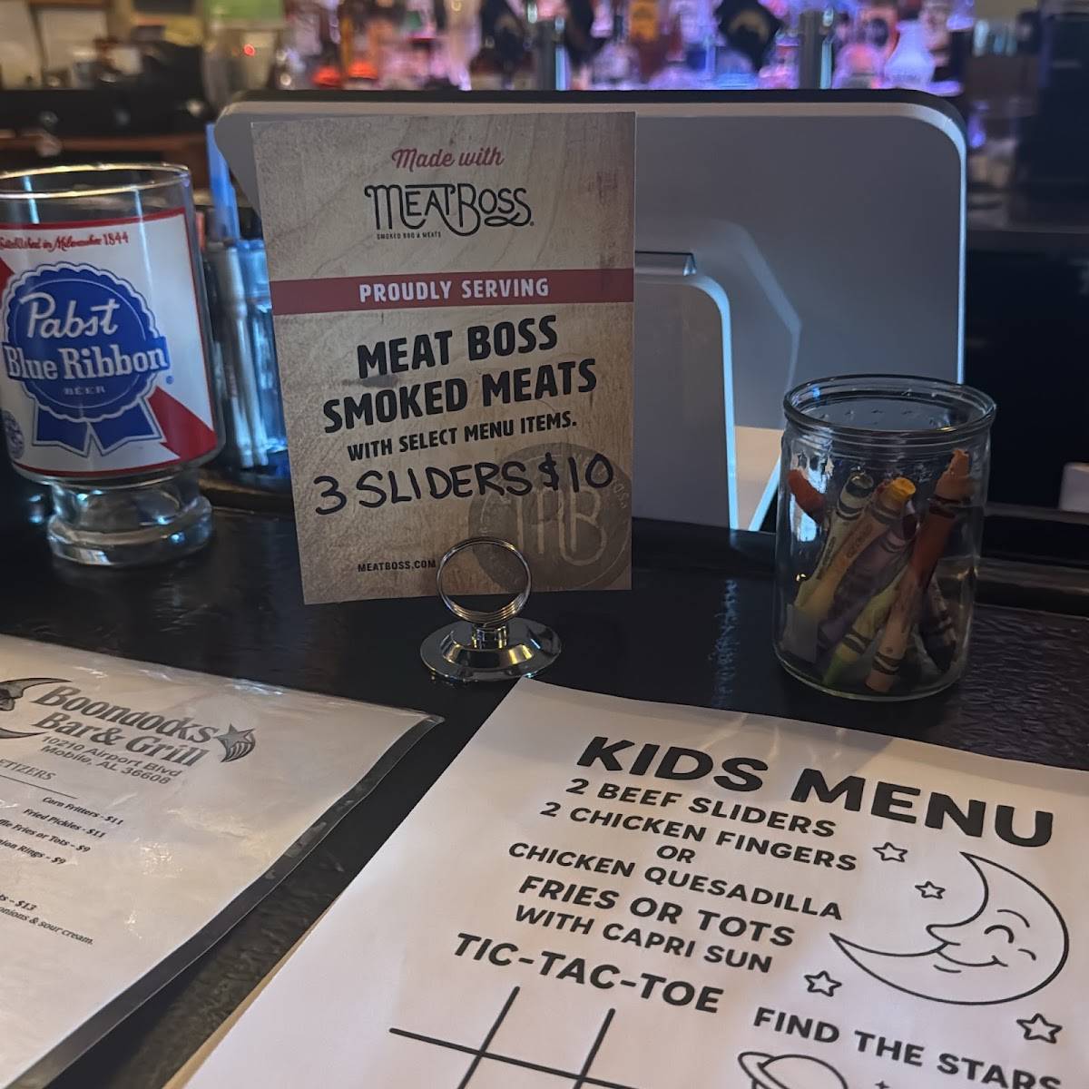 Boondocks Bar & Grill меню