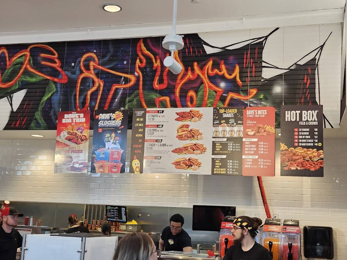 Dave's Hot Chicken меню