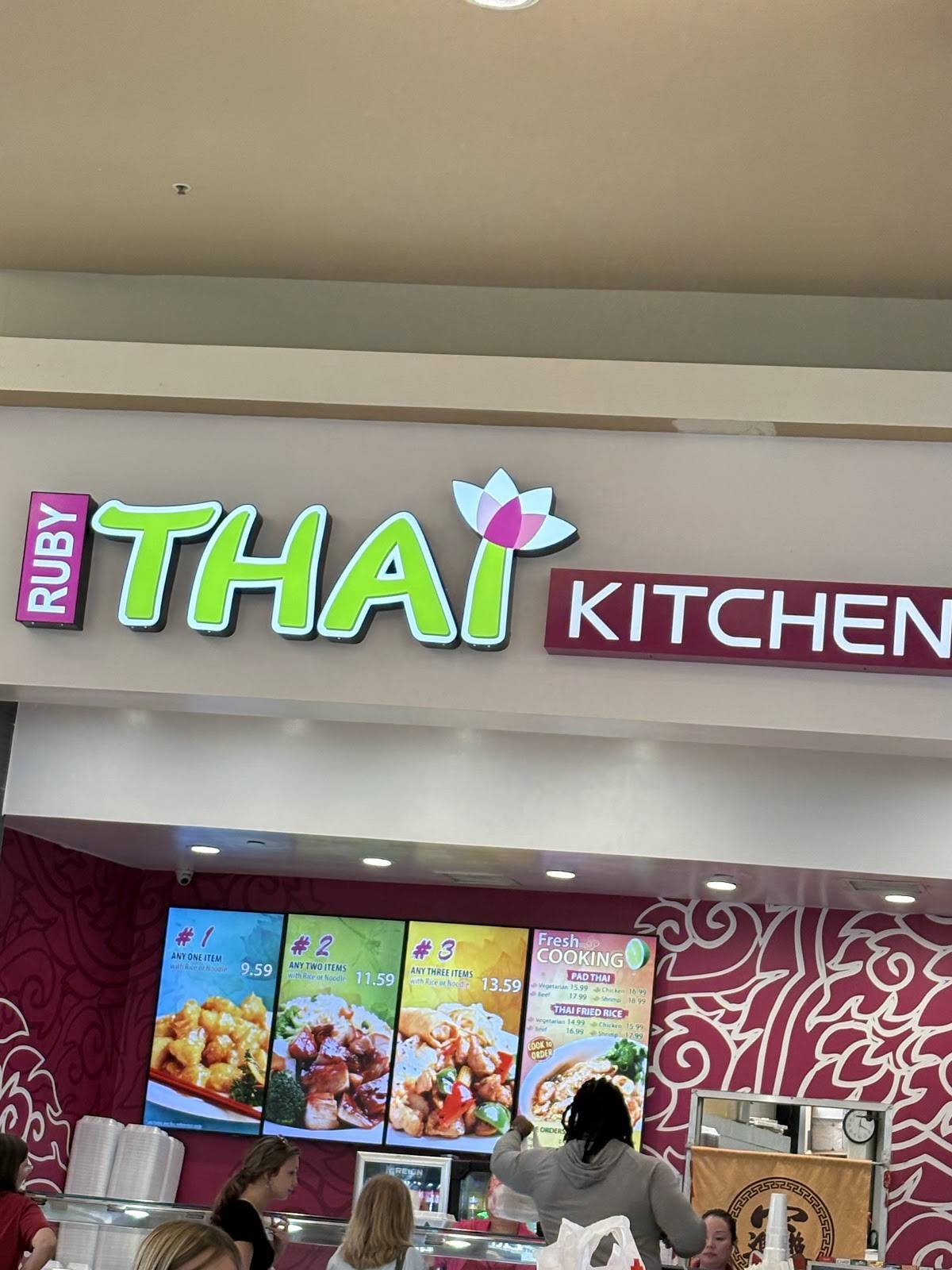 Ruby Thai Kitchen меню