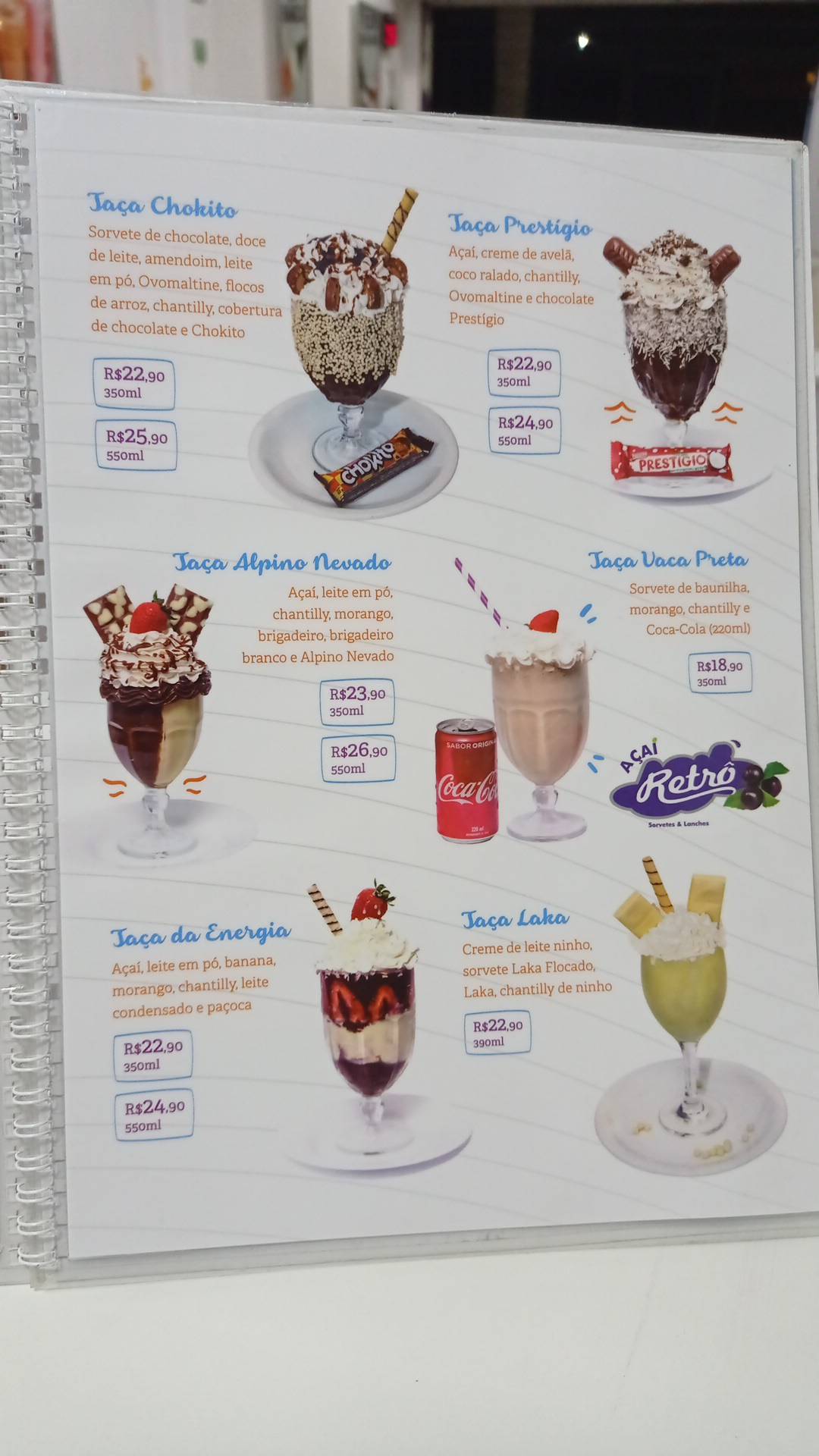 Açaí Retrô меню