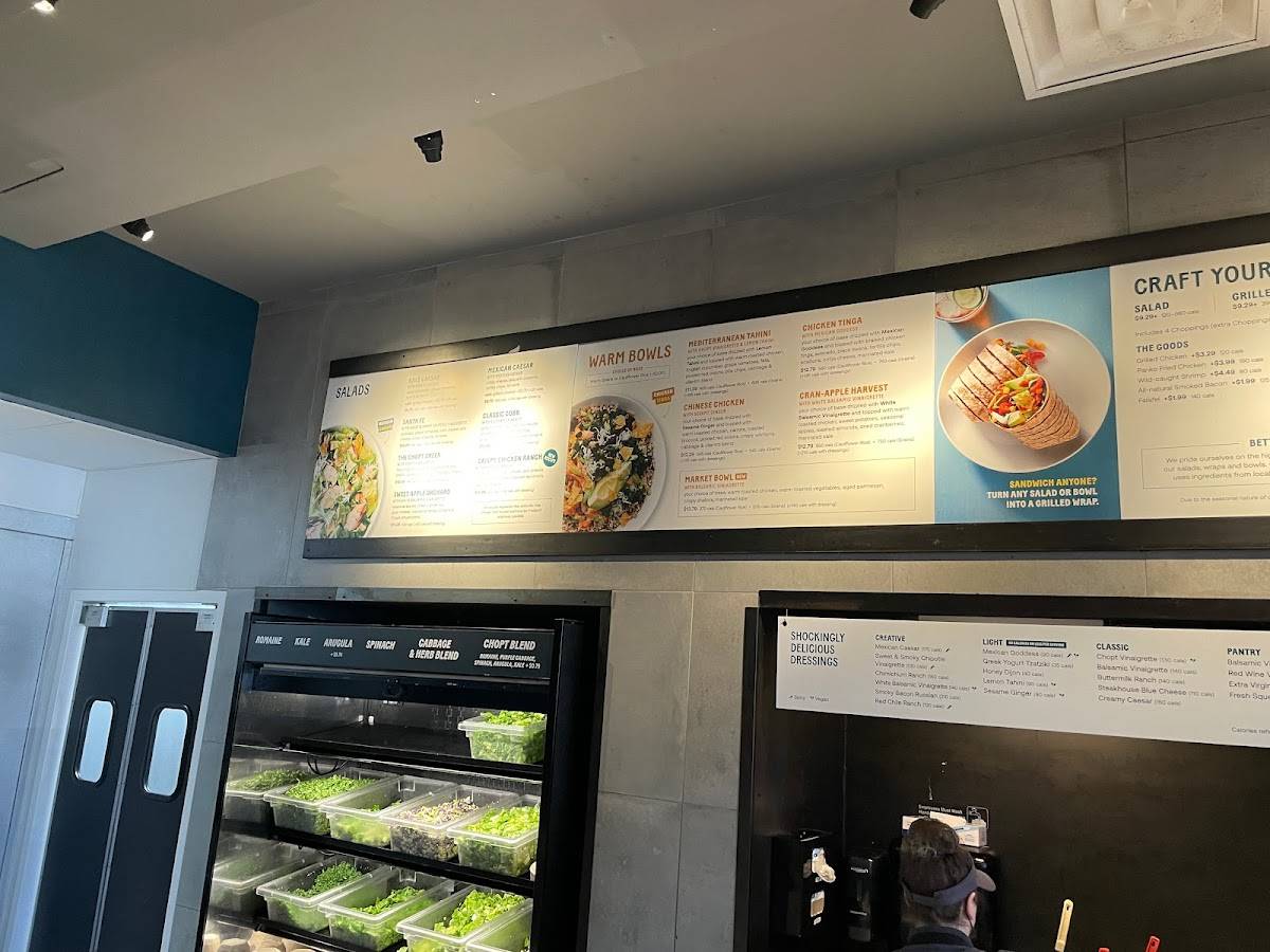 Chopt Creative Salad Co. меню