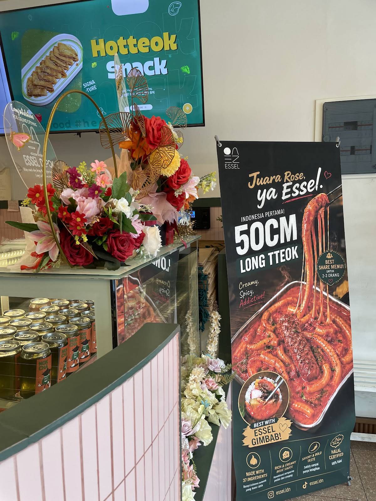 ESSEL DEPOK меню