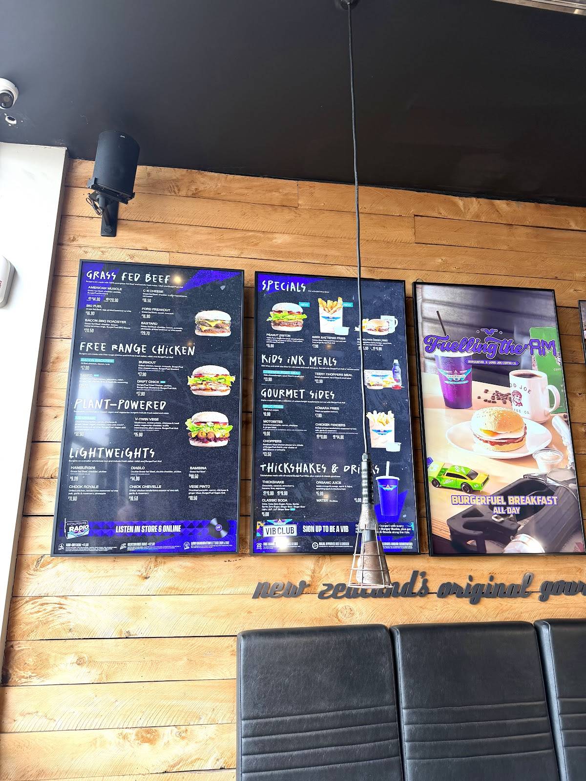 BurgerFuel Redwood Centre меню