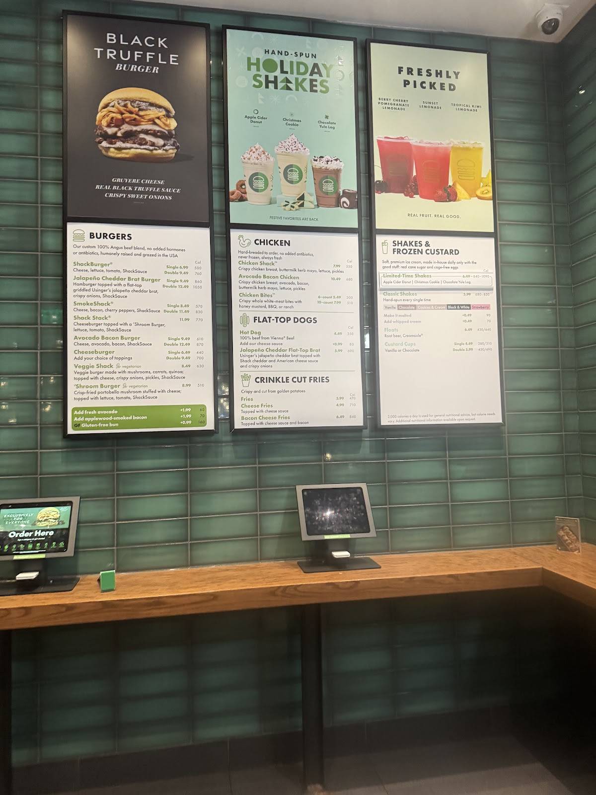Shake Shack Hilldale Center меню