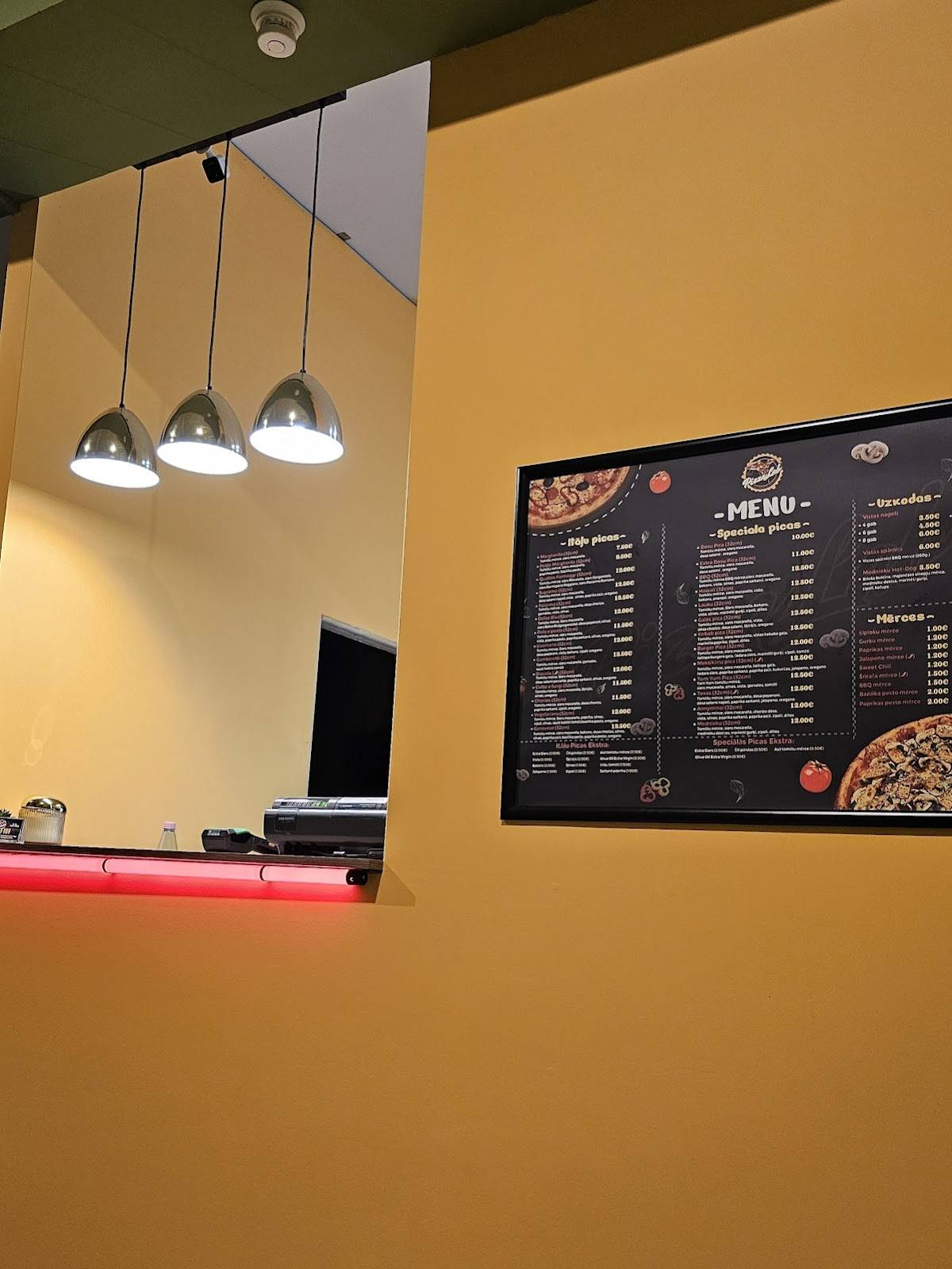 Pizza Lab Latvia меню