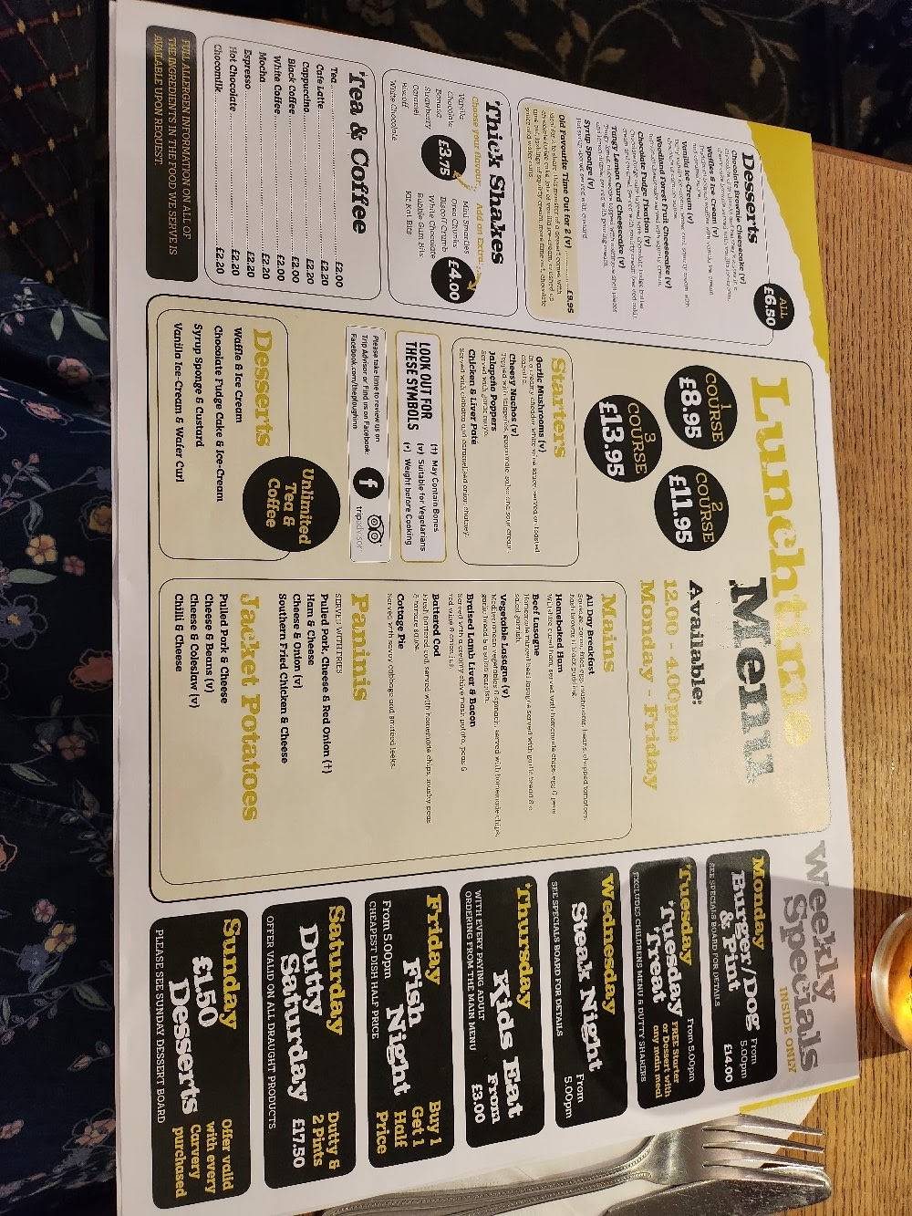 The Plough Inn меню
