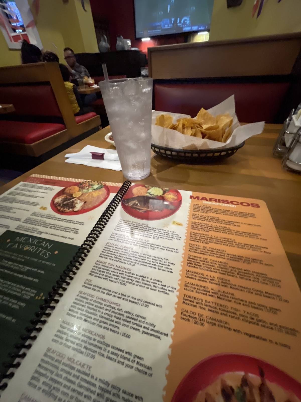 Torero's Mexican Restaurant меню