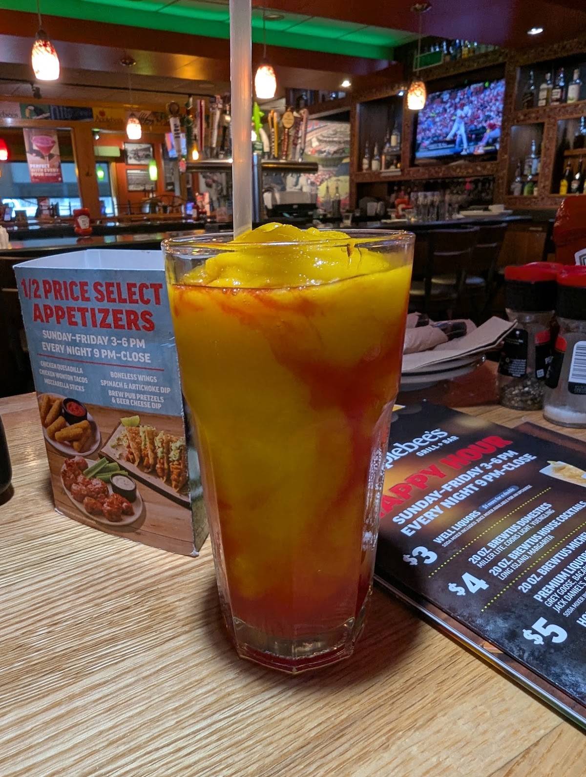 Applebee's Grill + Bar меню