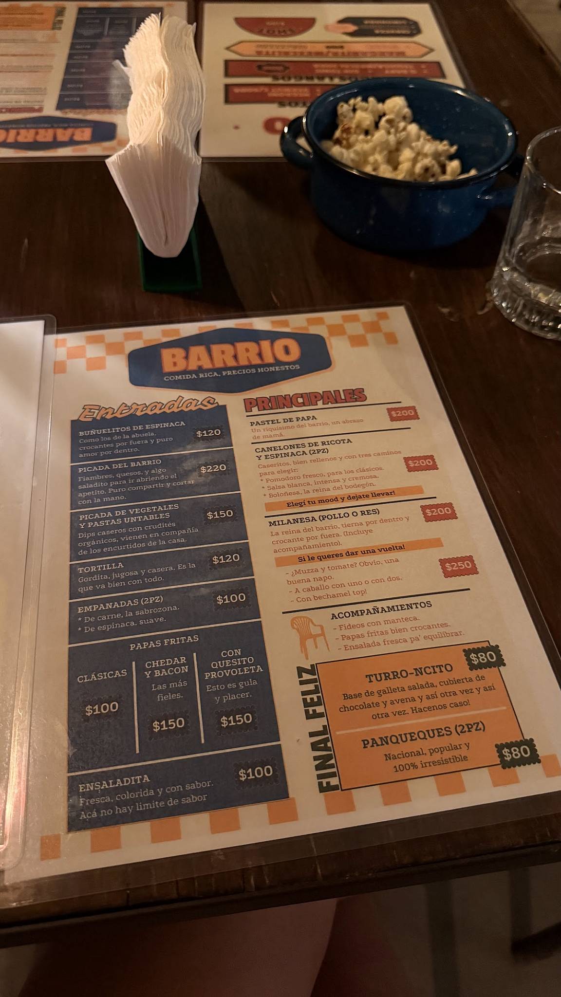 BARRIO меню