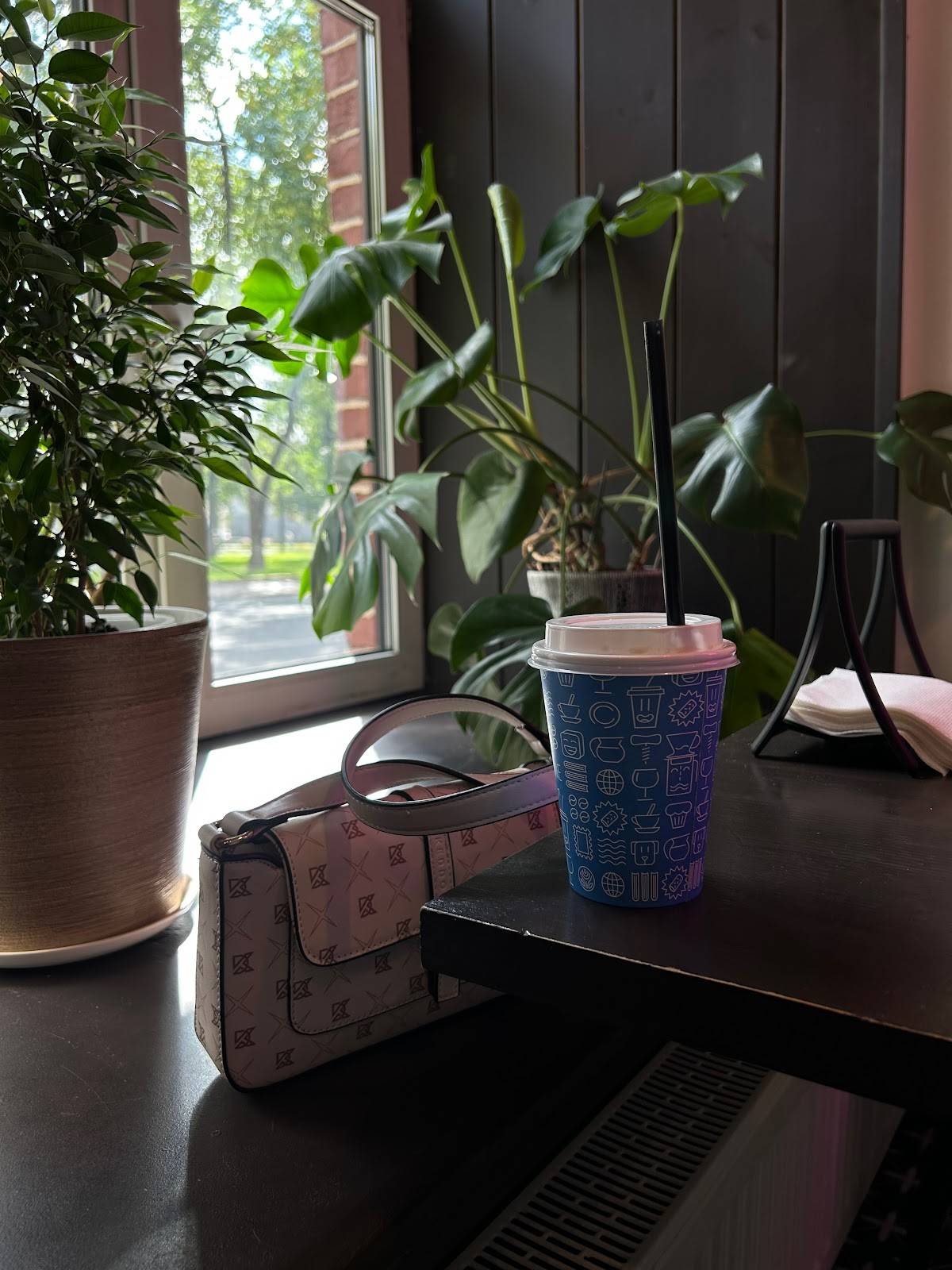 Каверин coffee and wine меню