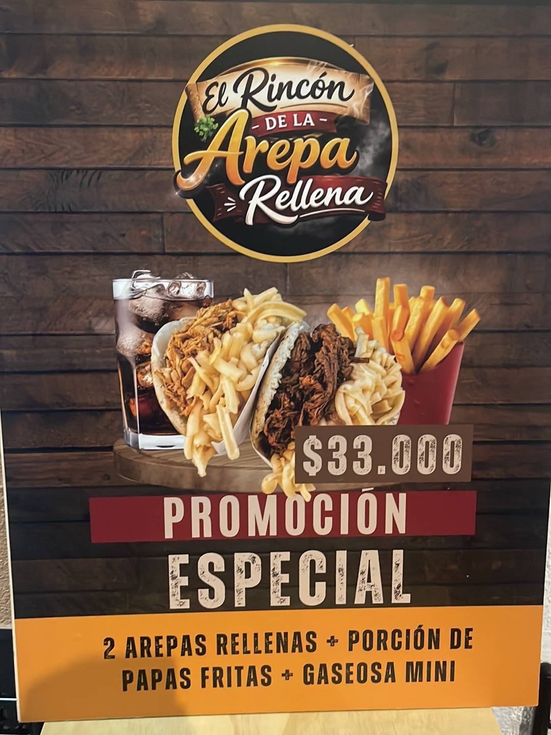 El Rincón de la Arepa Rellena меню