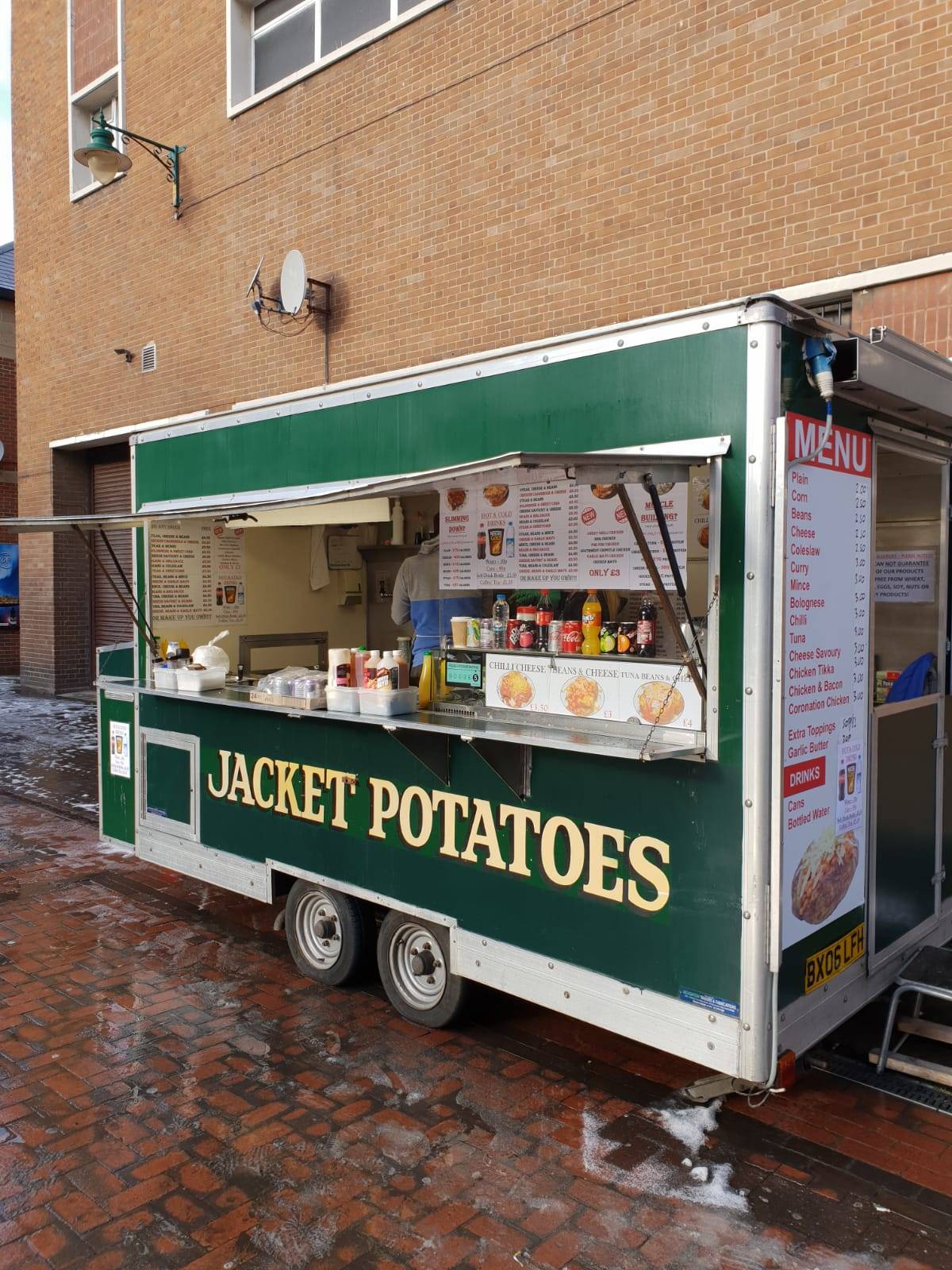 Jacket Potatoes меню