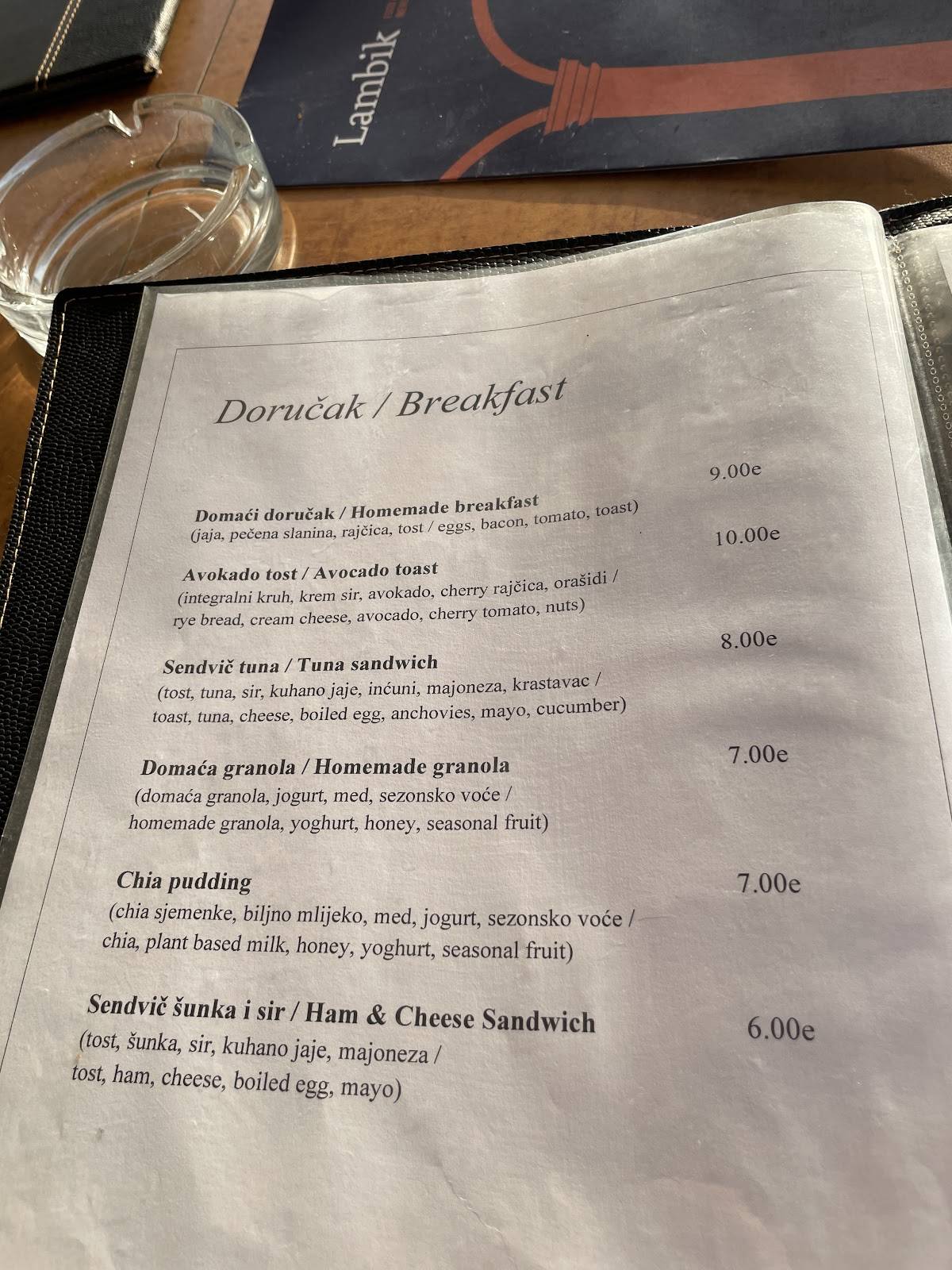 Lambik Bar & Bistro меню
