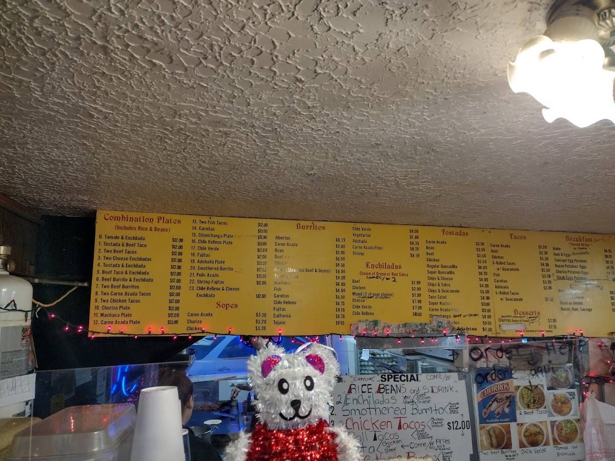 Los Albertos Mexican Restaurant меню