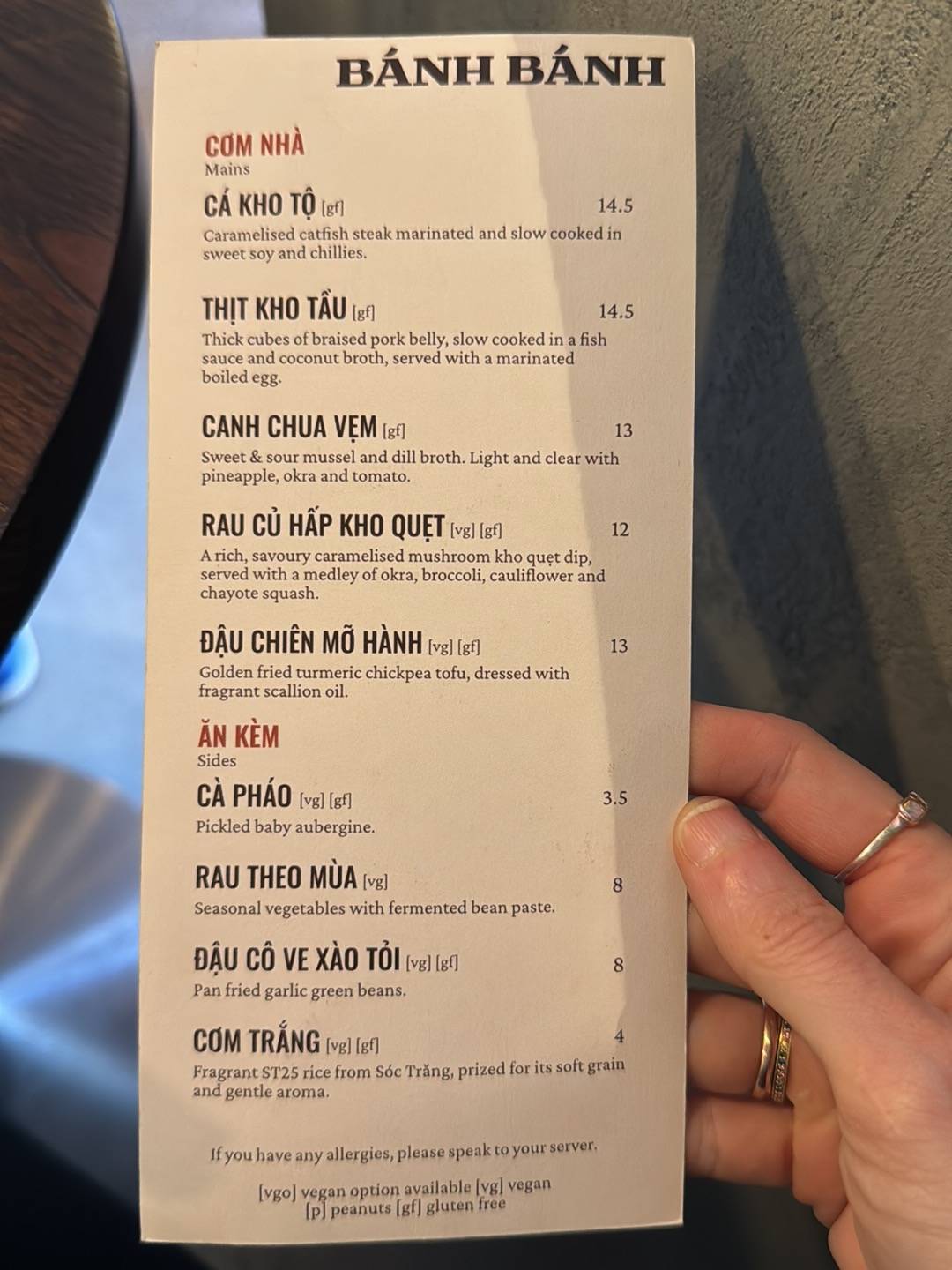 Bánh Bánh меню