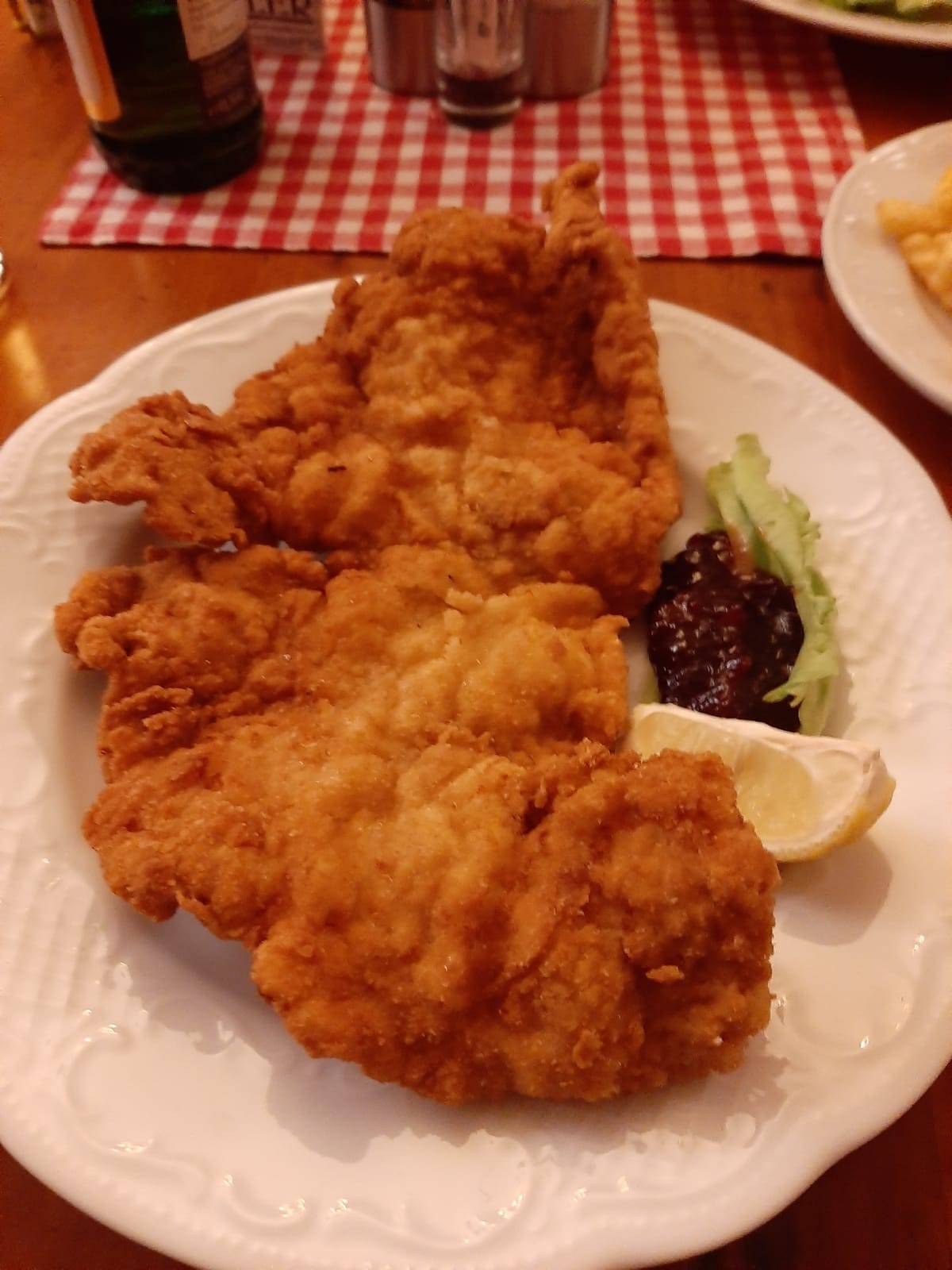 Café Restaurant Holiday меню