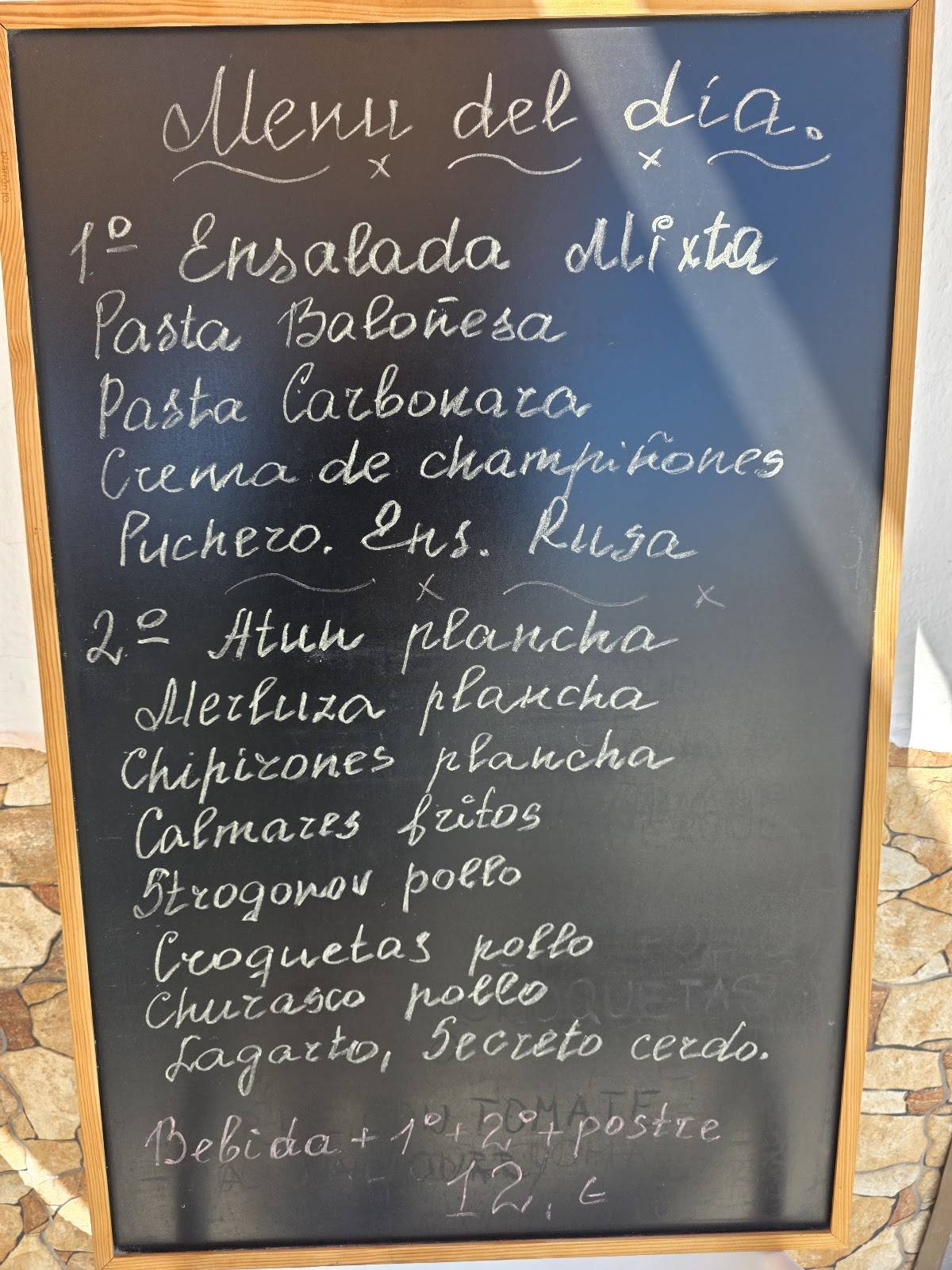 Café Bar El Chico меню