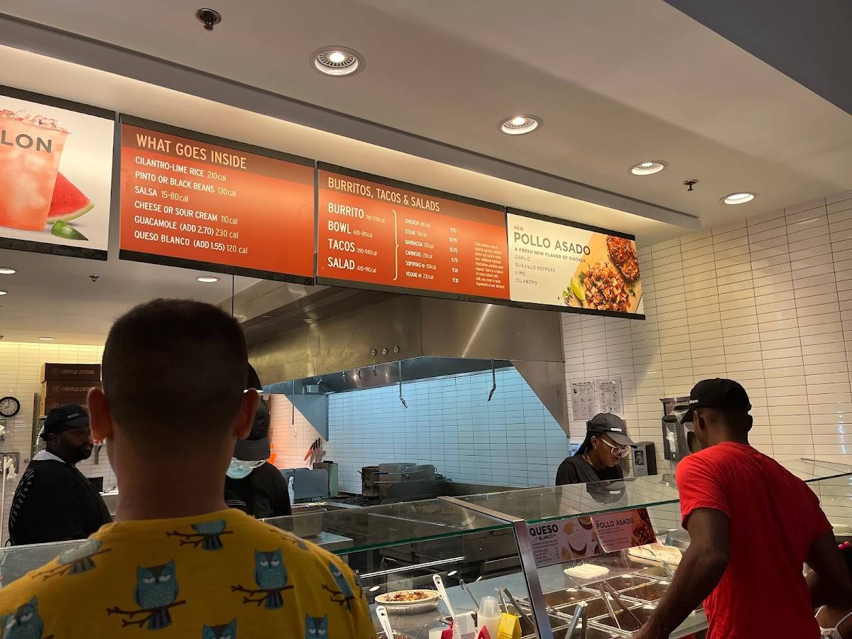 Chipotle Mexican Grill меню