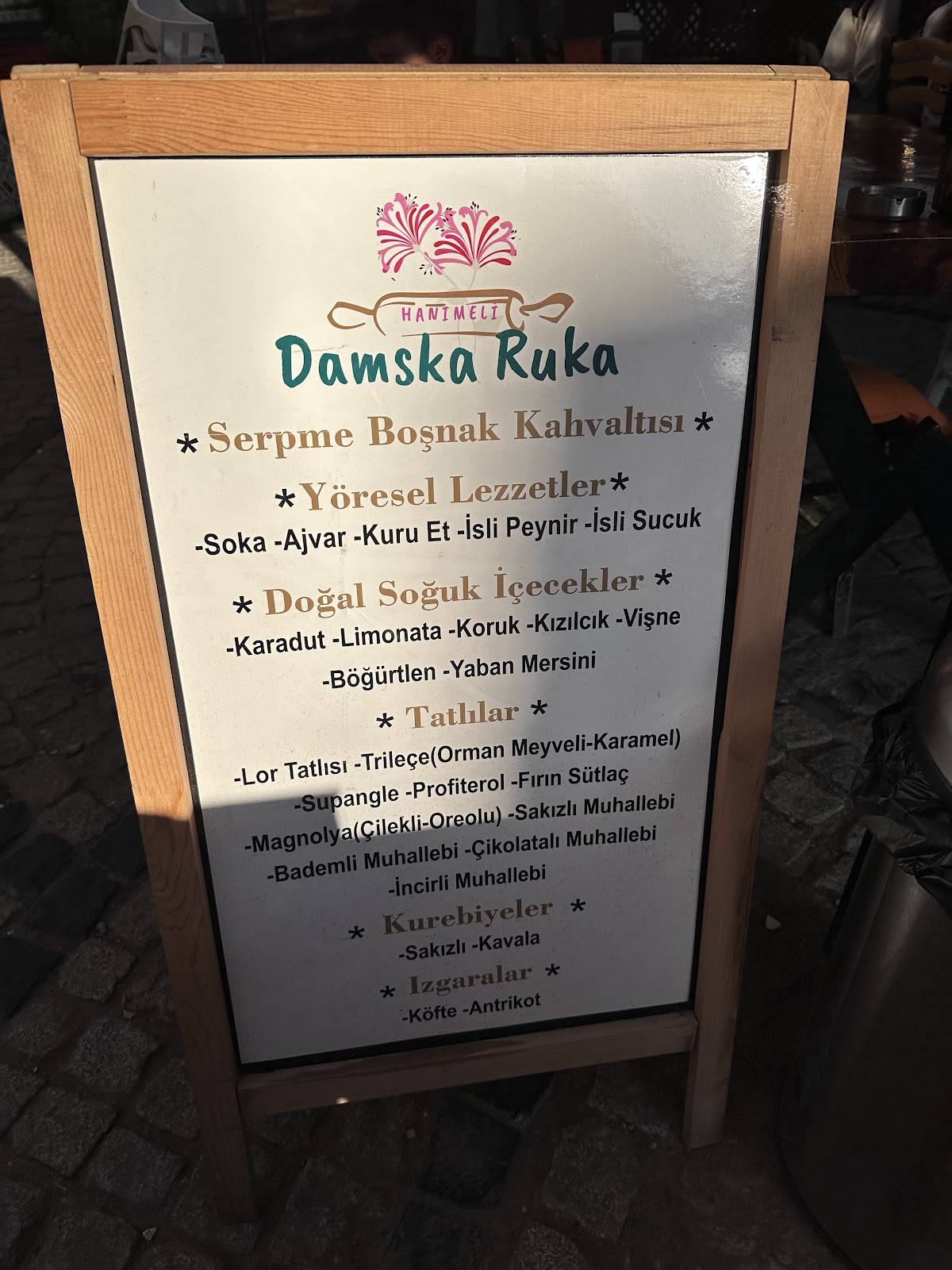 Damska Ruka меню