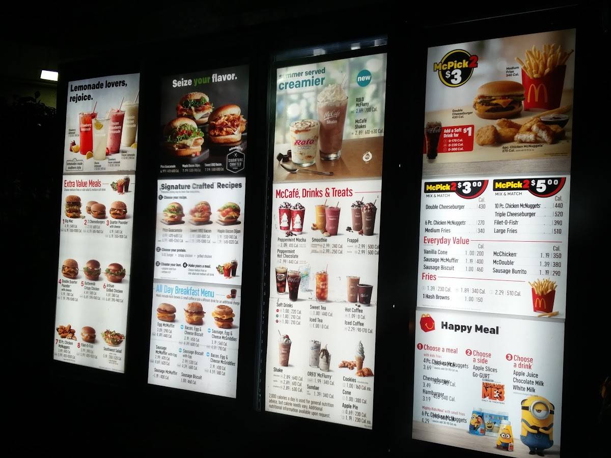 Bucciferro Family McDonald's меню