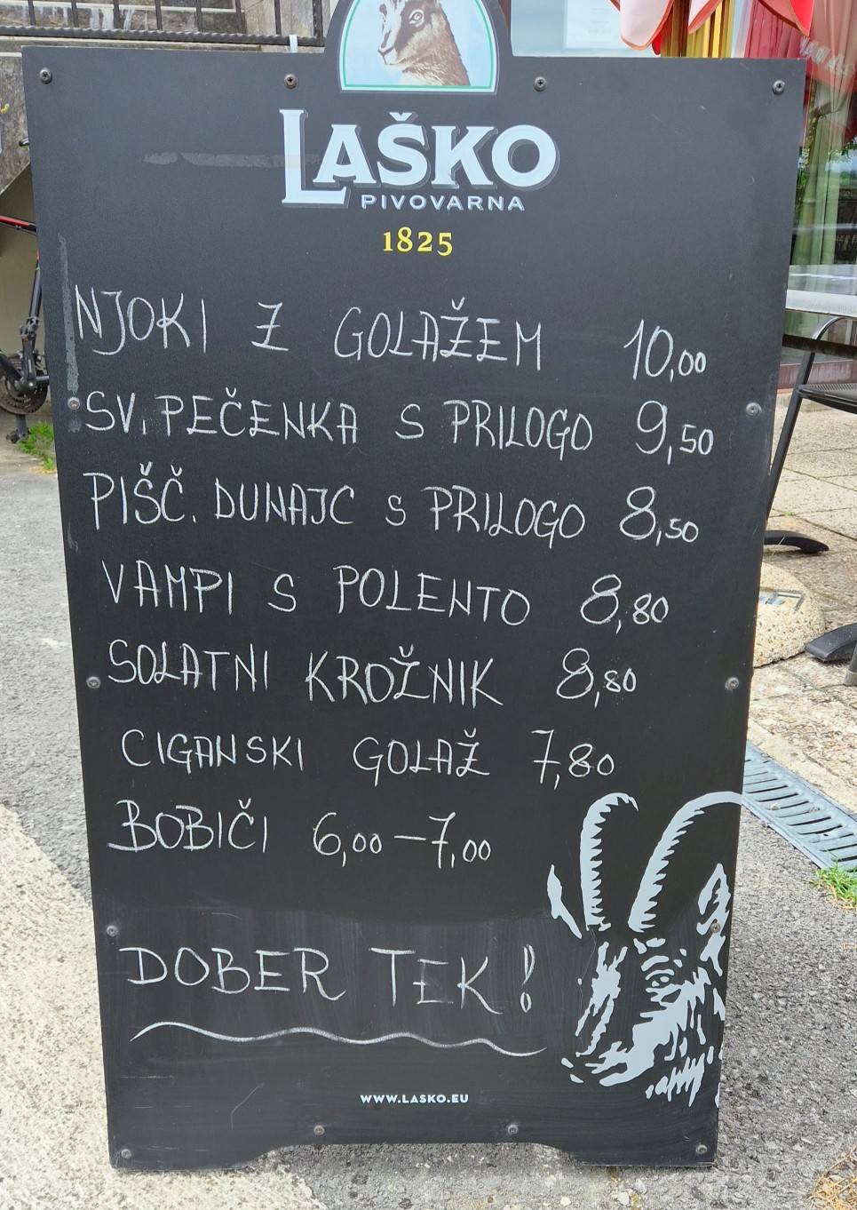 Nešpola меню