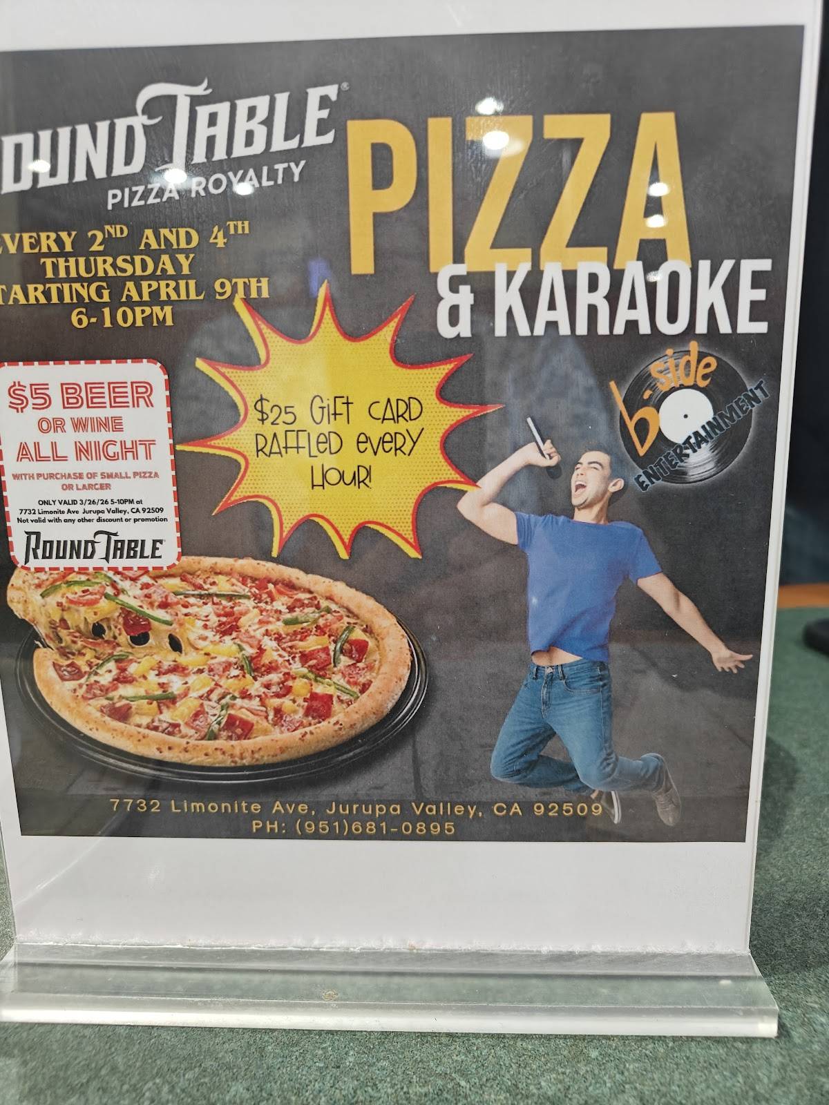 Round Table Pizza Jurupa Valley меню