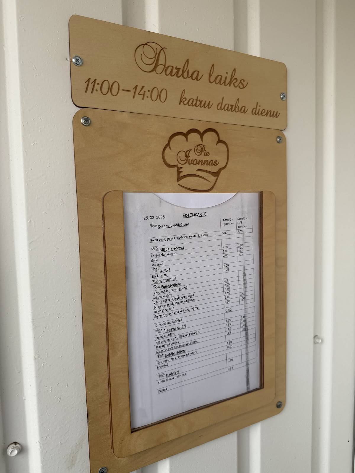 Pusdienu restorāns "Pie Ivonnas" Rīgā меню