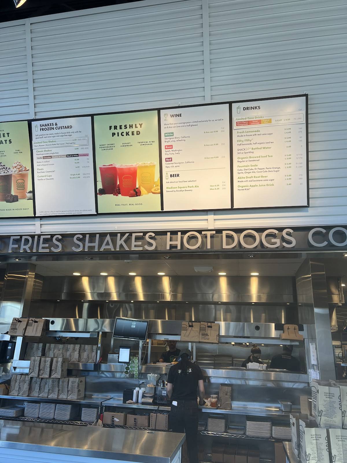 Shake Shack Waverly Place меню
