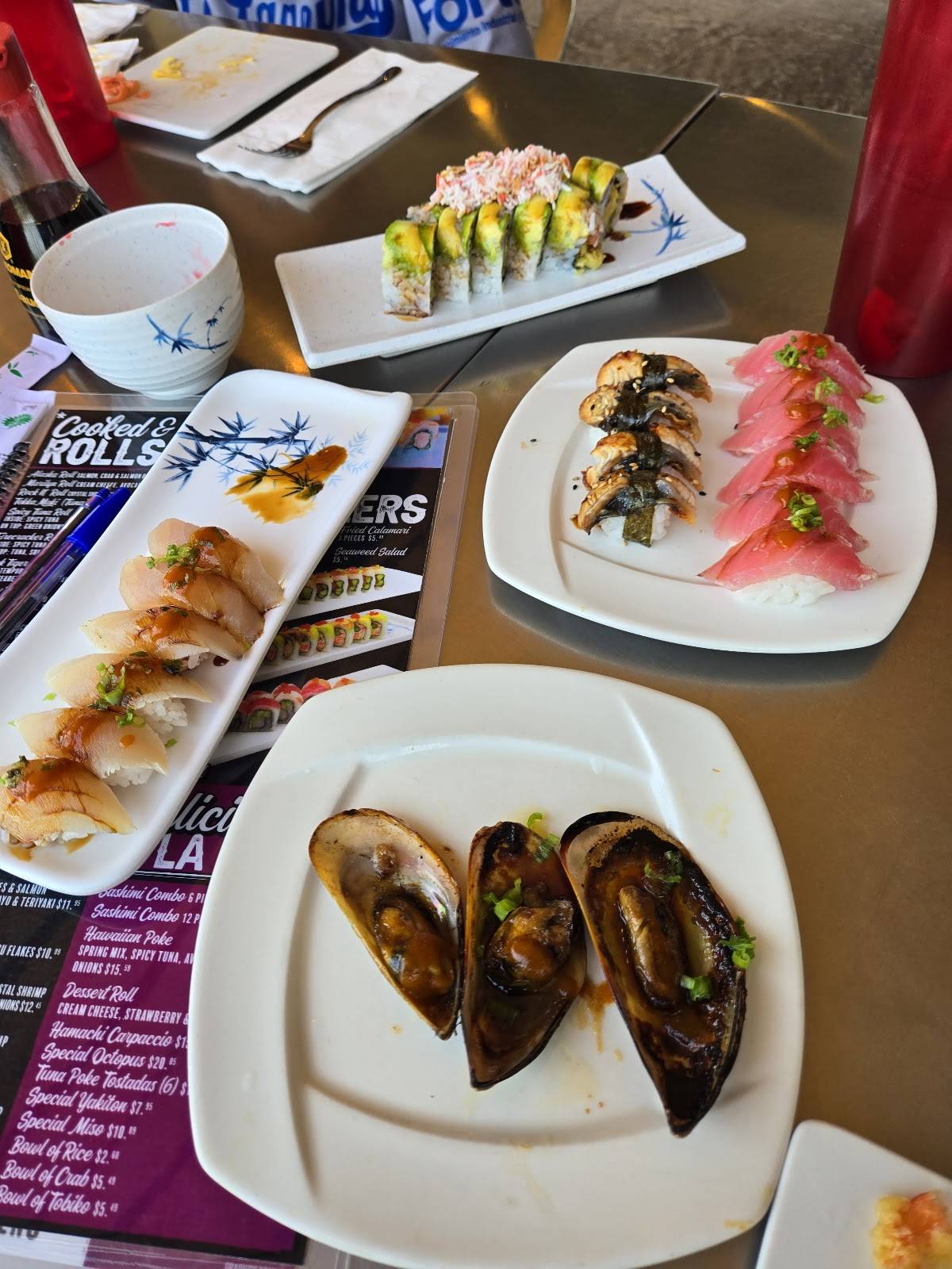 Sushimi's меню