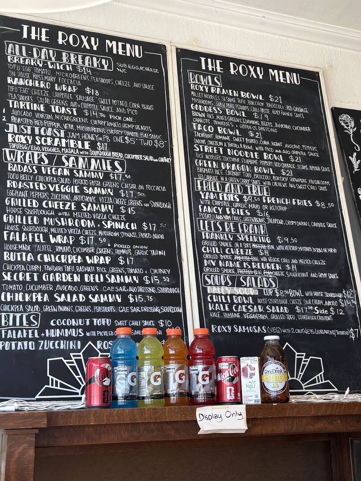 The Roxy Cafe - Vegan and Vegetarian Restaurant Cafe меню