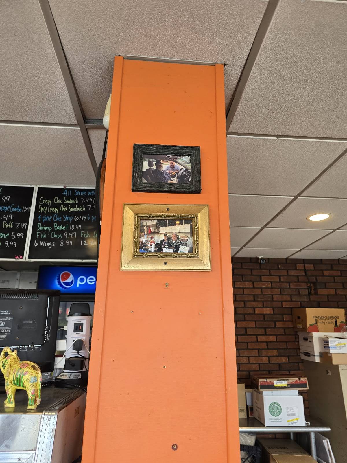 Arman's Restaurant меню