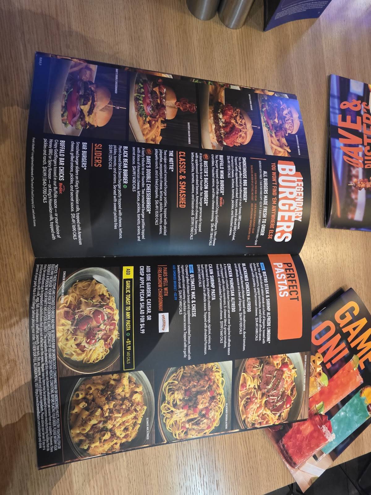 Dave & Buster's Reno меню