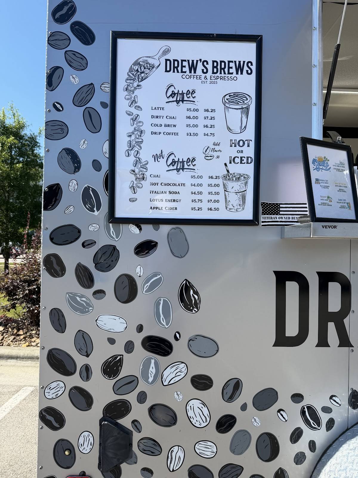 Drew's Brews меню