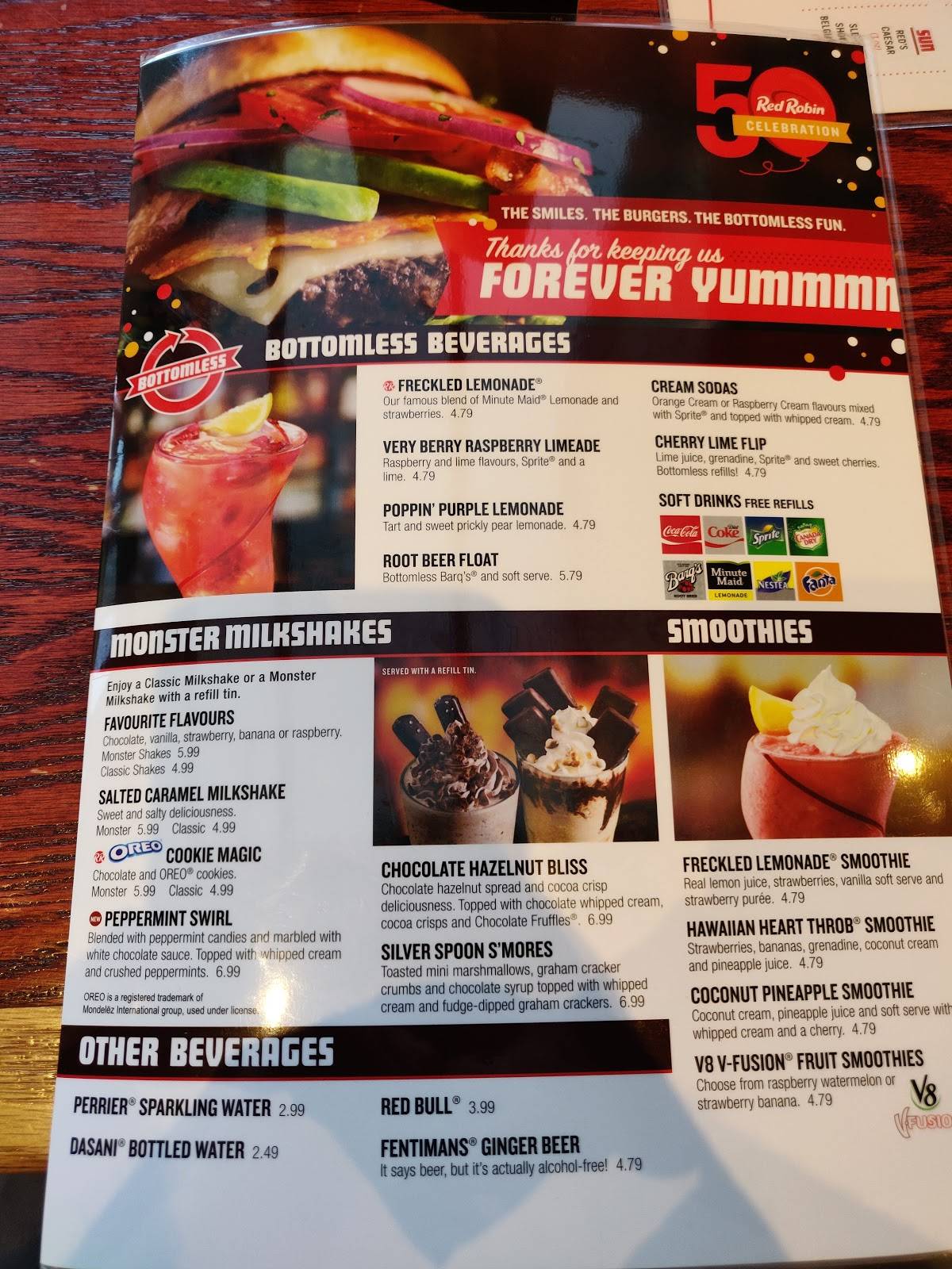 Red Robin Gourmet Burgers and Brews меню