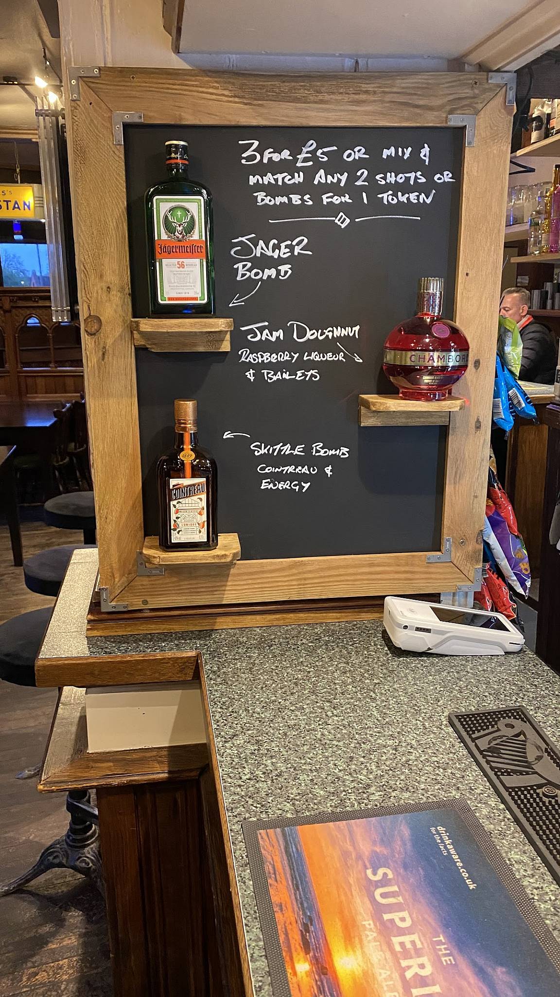 Henry's Bar меню