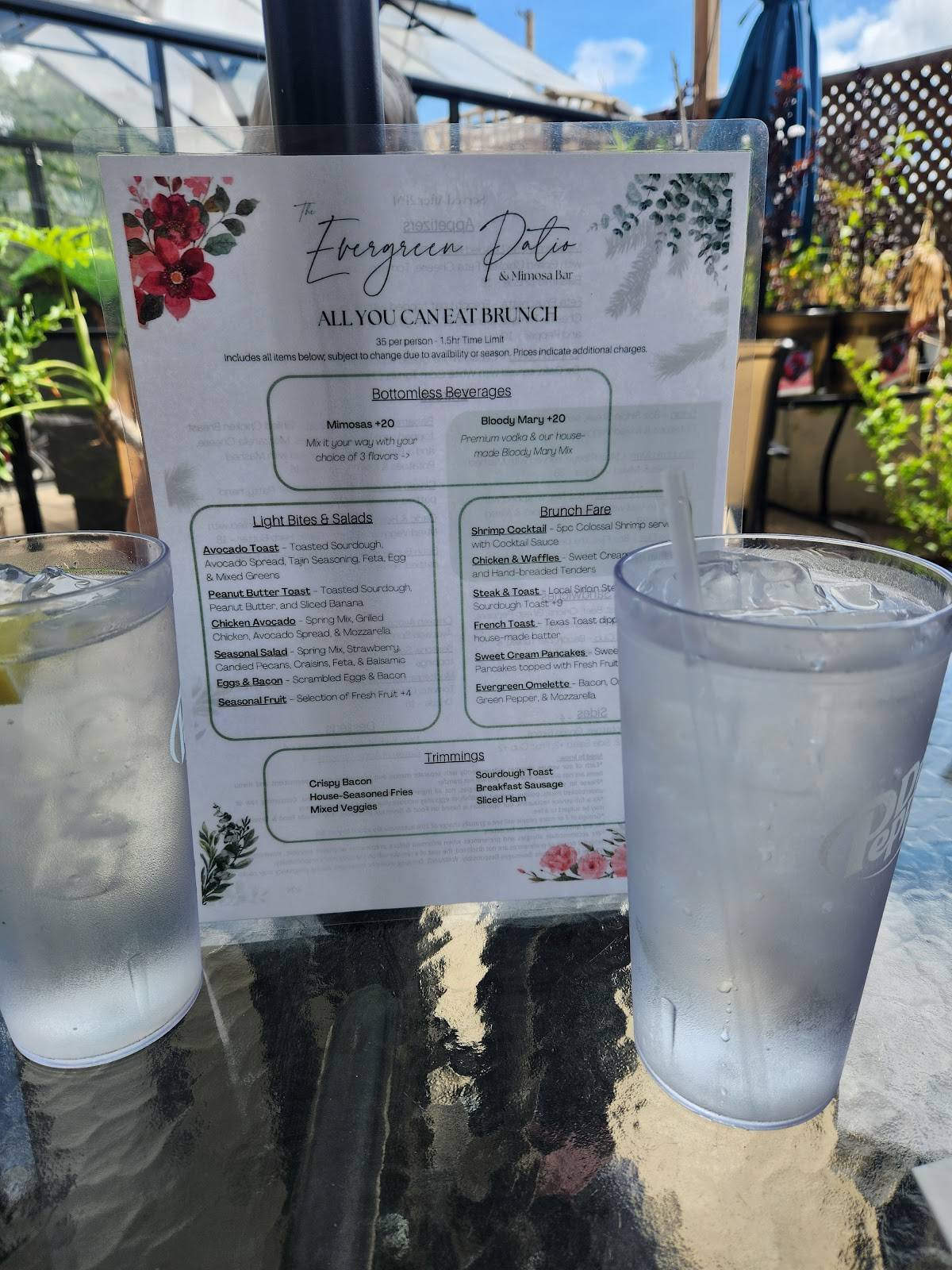 Hidden Pines Restaurant меню