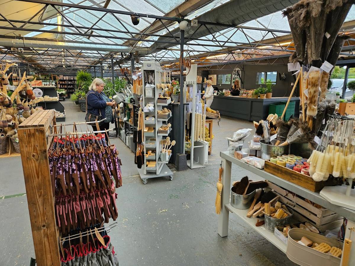 Okells Garden Centre меню