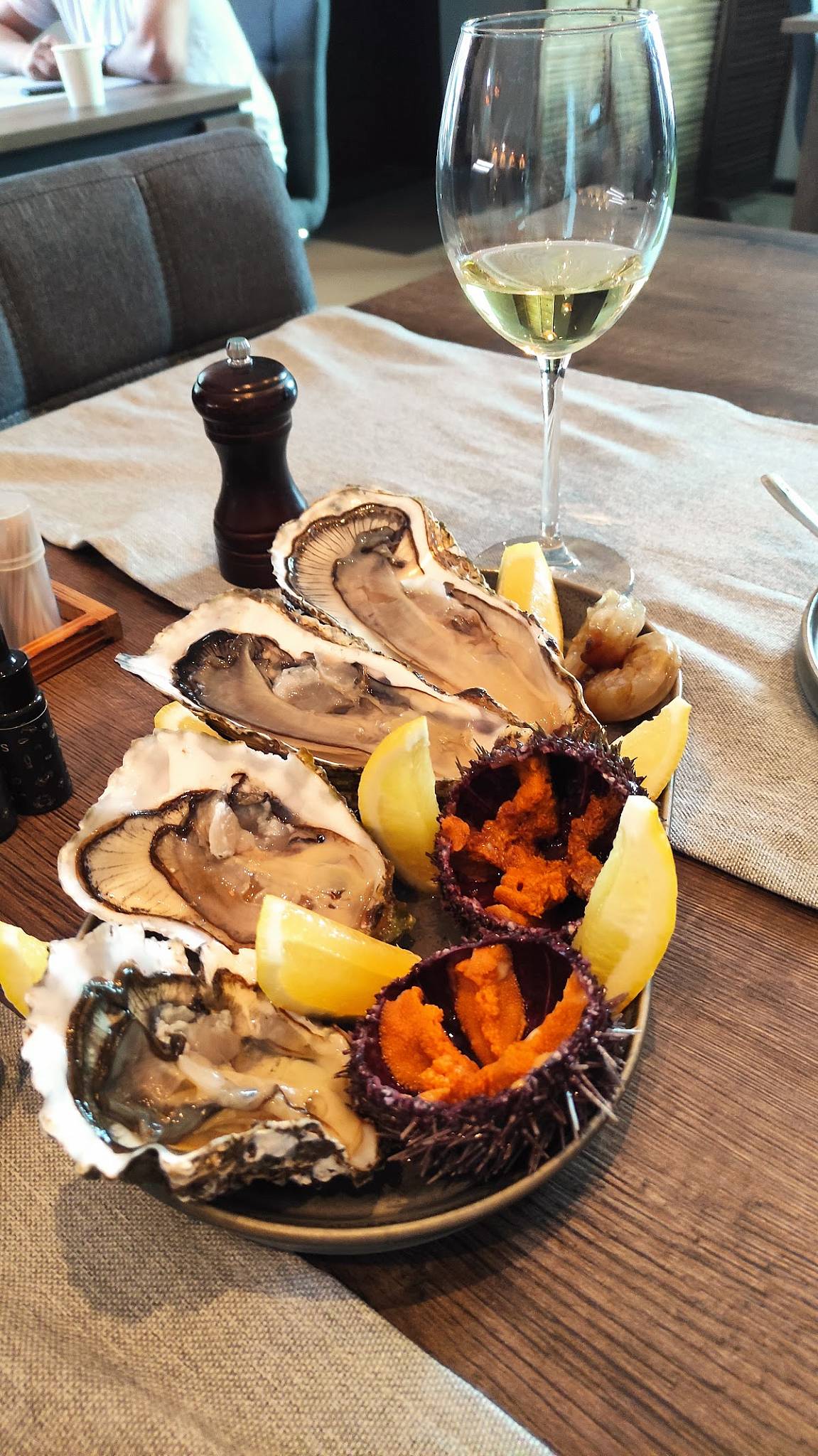 Oysters меню