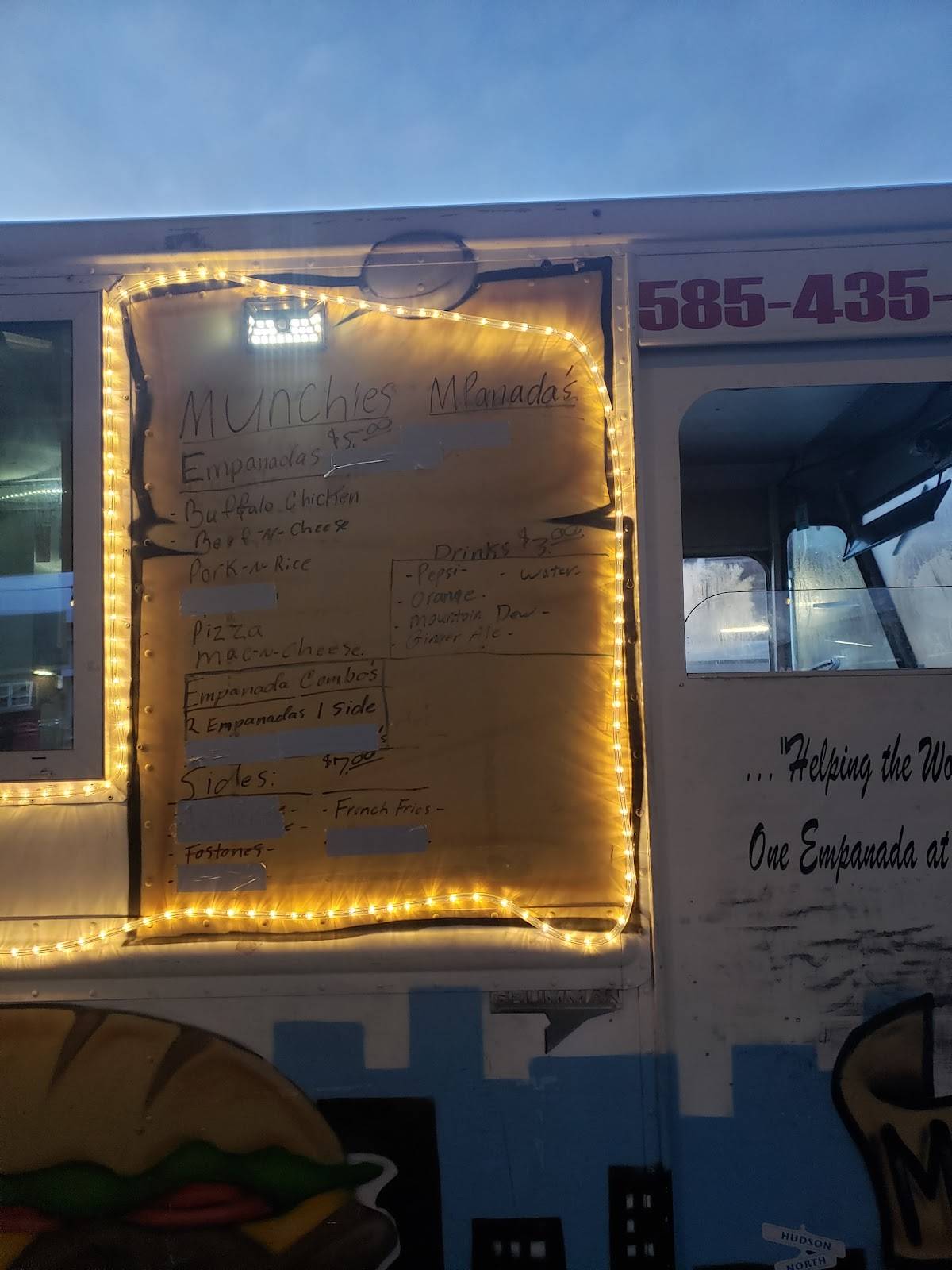 Munchies Roc City Empanadas меню